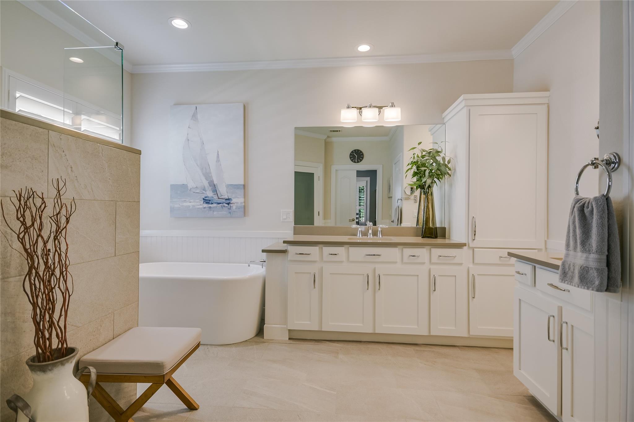 105 Whirlwind Cv, Georgetown, TX 78633