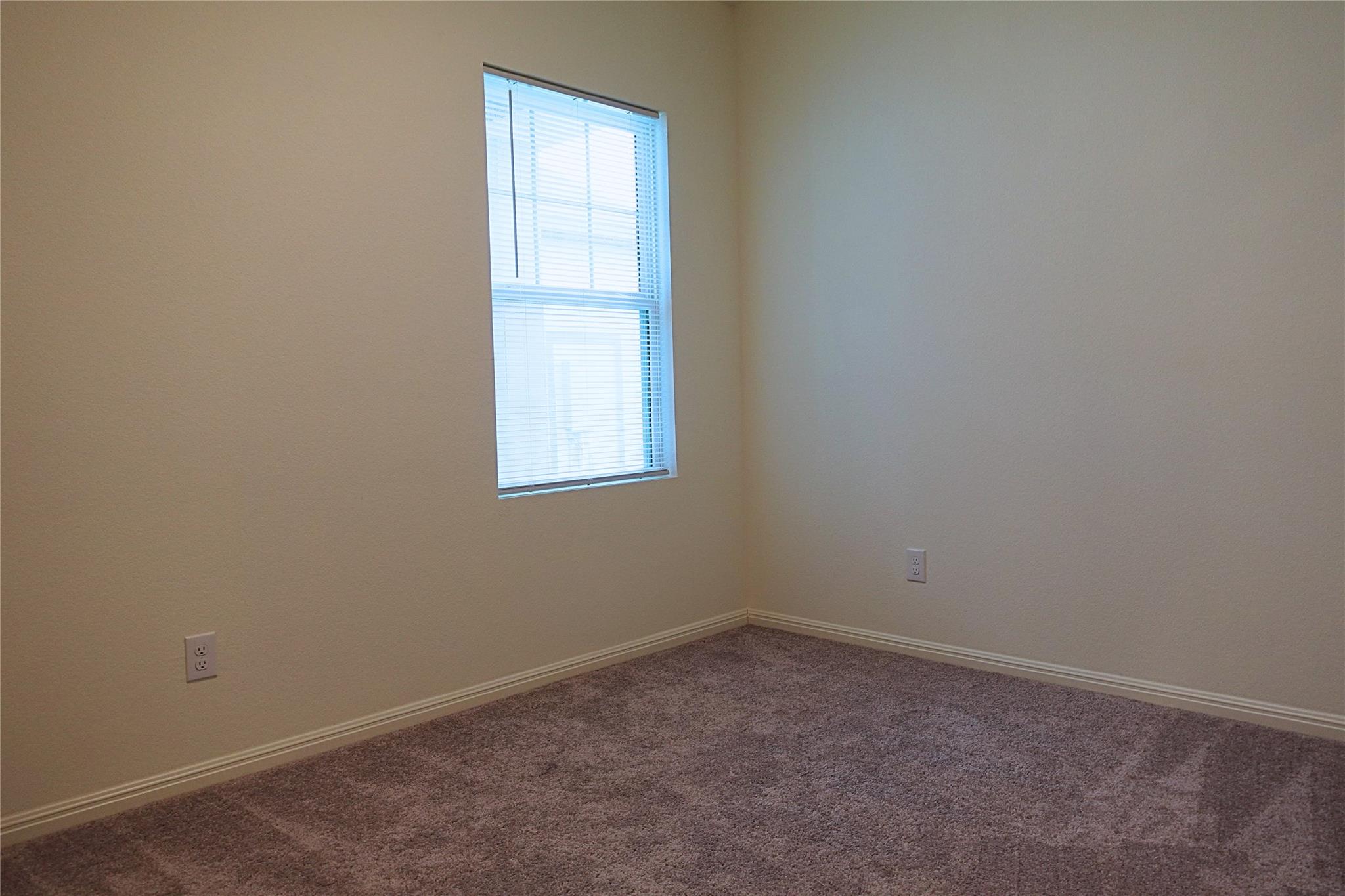 402 Plateau St, Maxwell, TX 78656