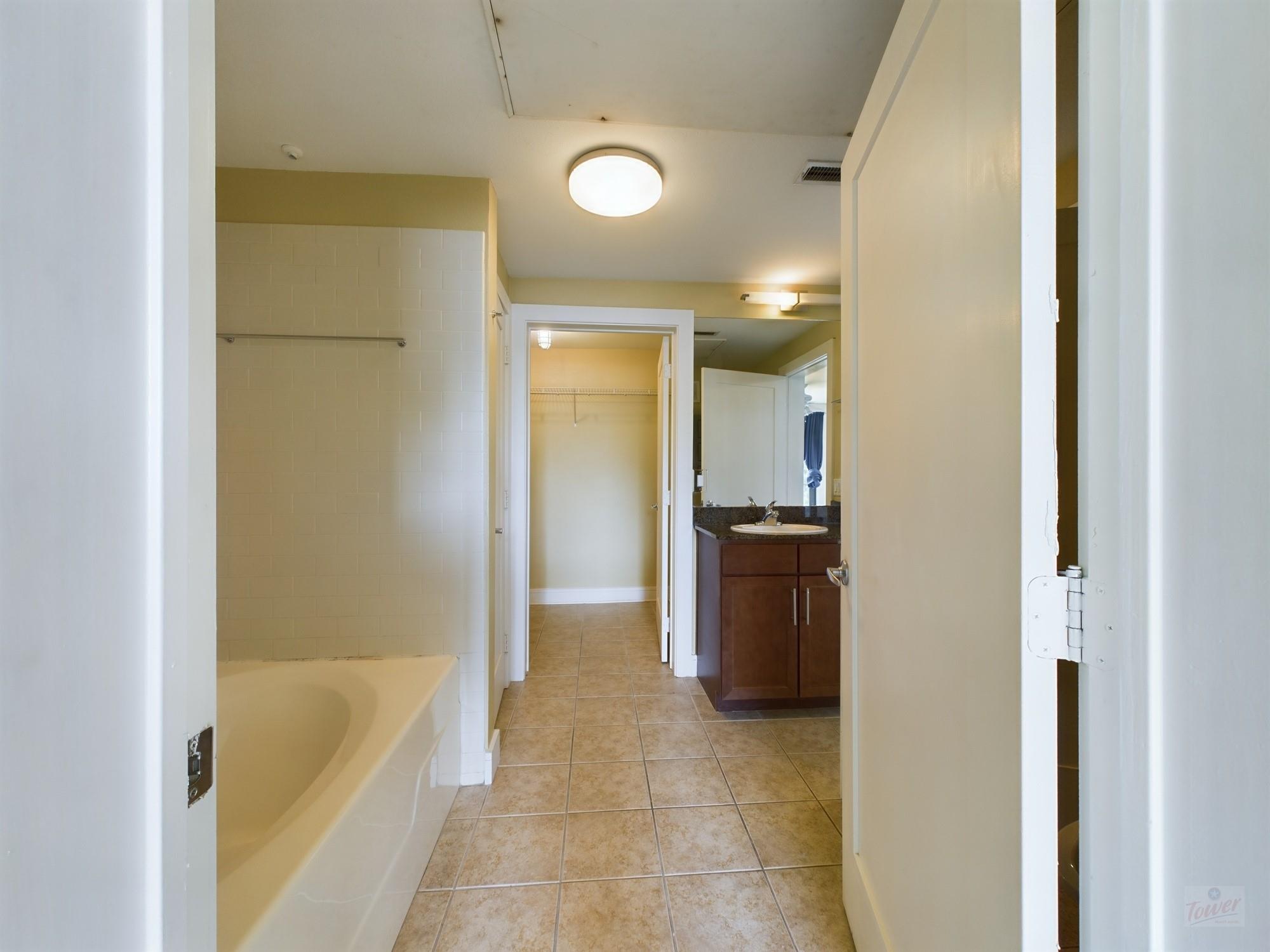 3016 Guadalupe St # 217, Austin, TX 78705