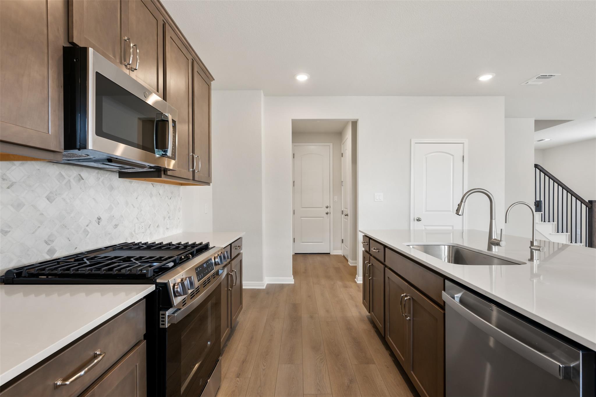 136 Knockout Rose Dr, San Marcos, TX 78666