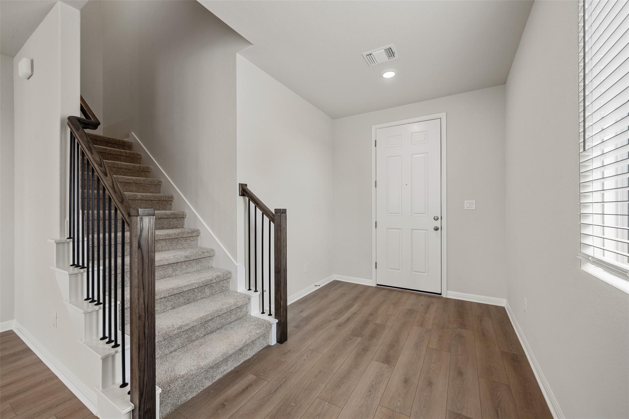 136 Knockout Rose Dr, San Marcos, TX 78666