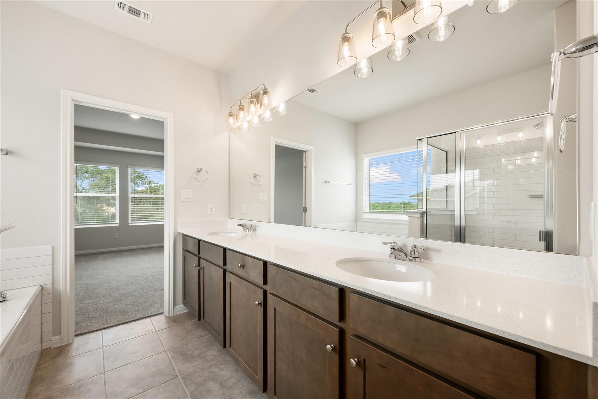 136 Knockout Rose Dr, San Marcos, TX 78666