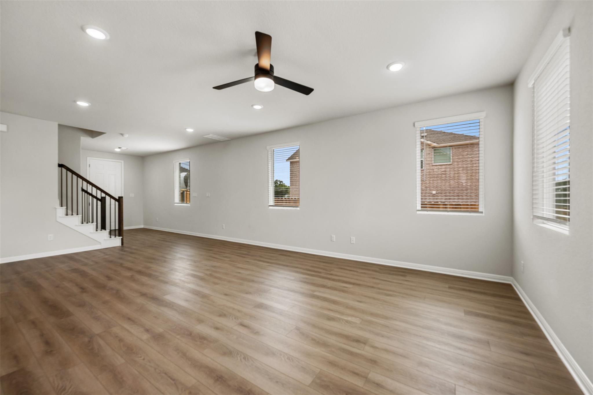 136 Knockout Rose Dr, San Marcos, TX 78666