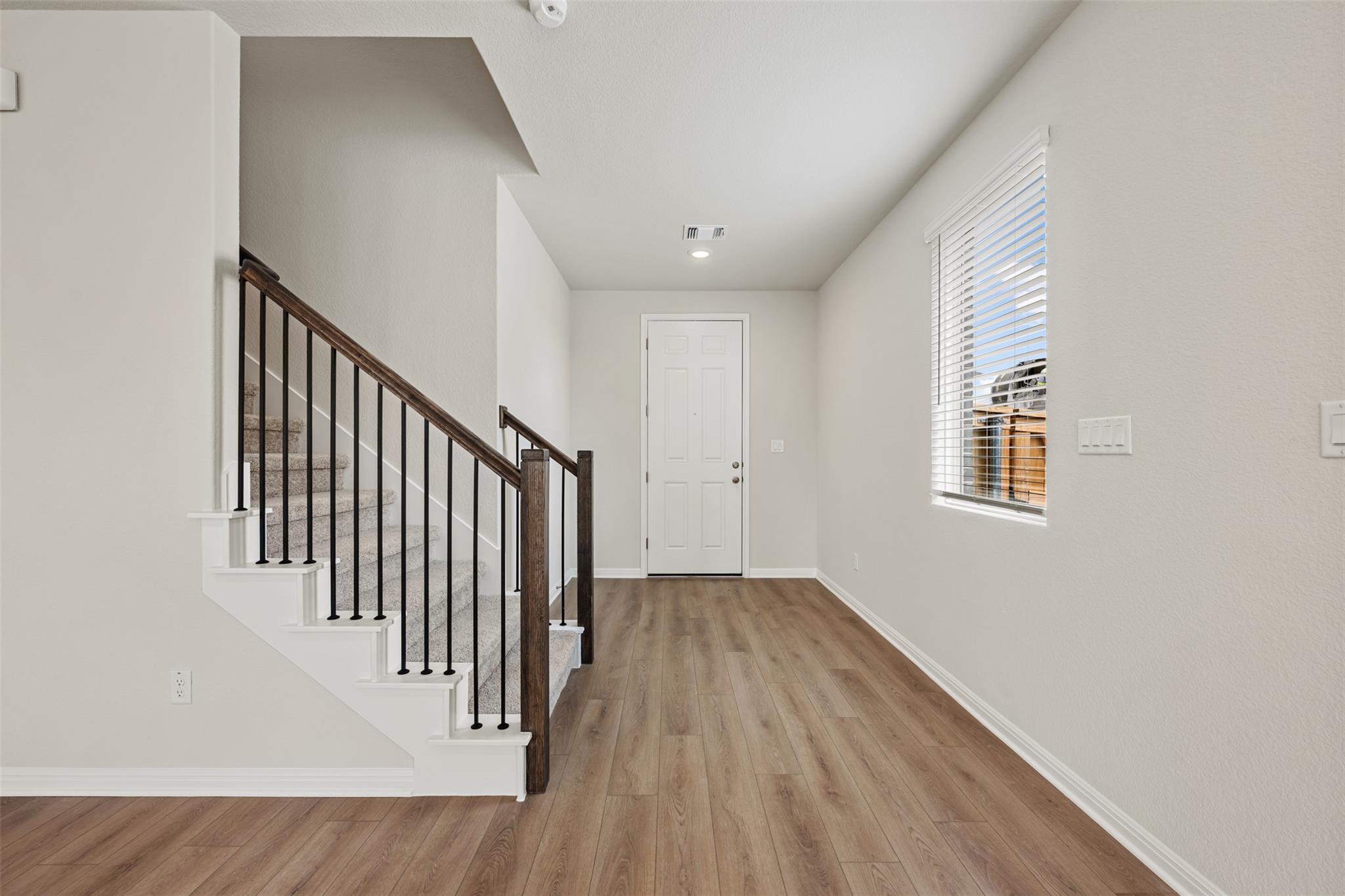 136 Knockout Rose Dr, San Marcos, TX 78666