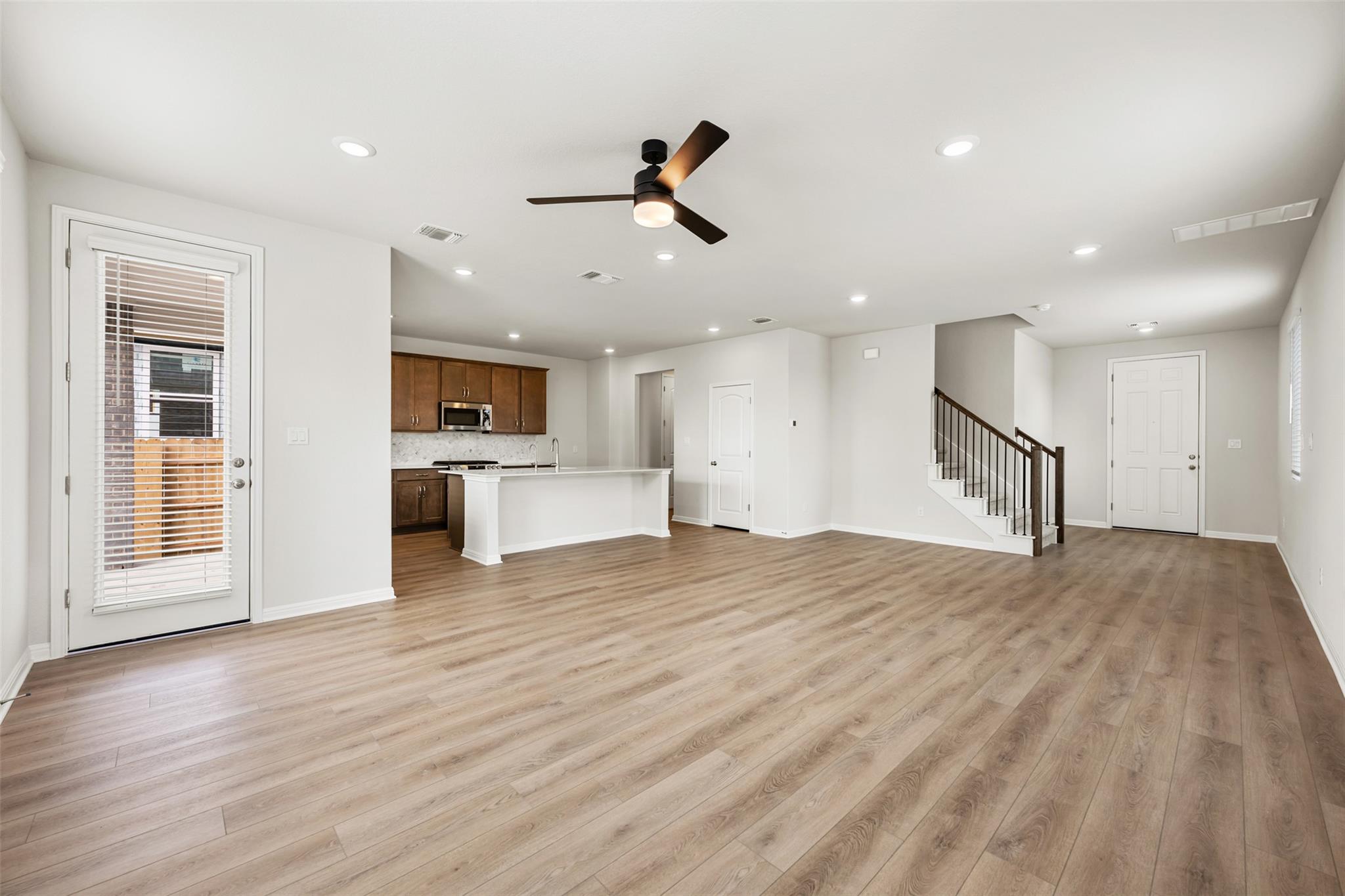 136 Knockout Rose Dr, San Marcos, TX 78666