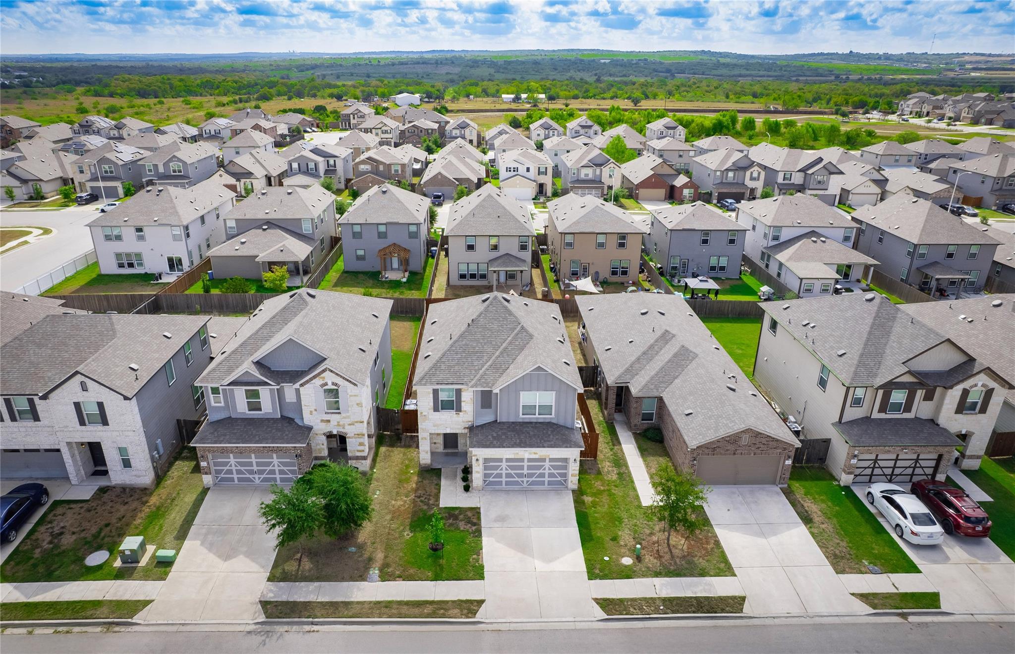 6313 Carriage Pines Dr, Del Valle, TX 78617