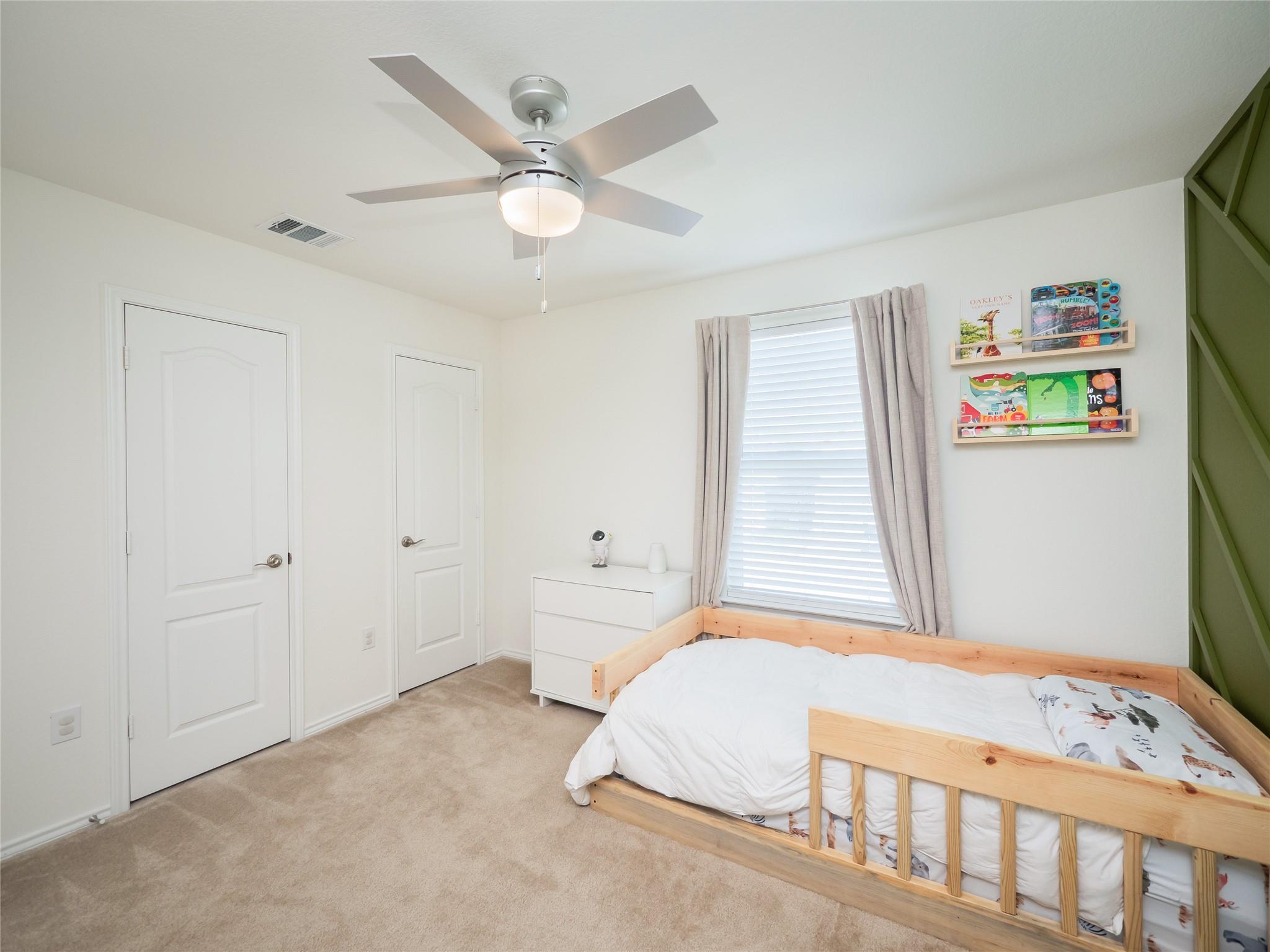 6313 Carriage Pines Dr, Del Valle, TX 78617