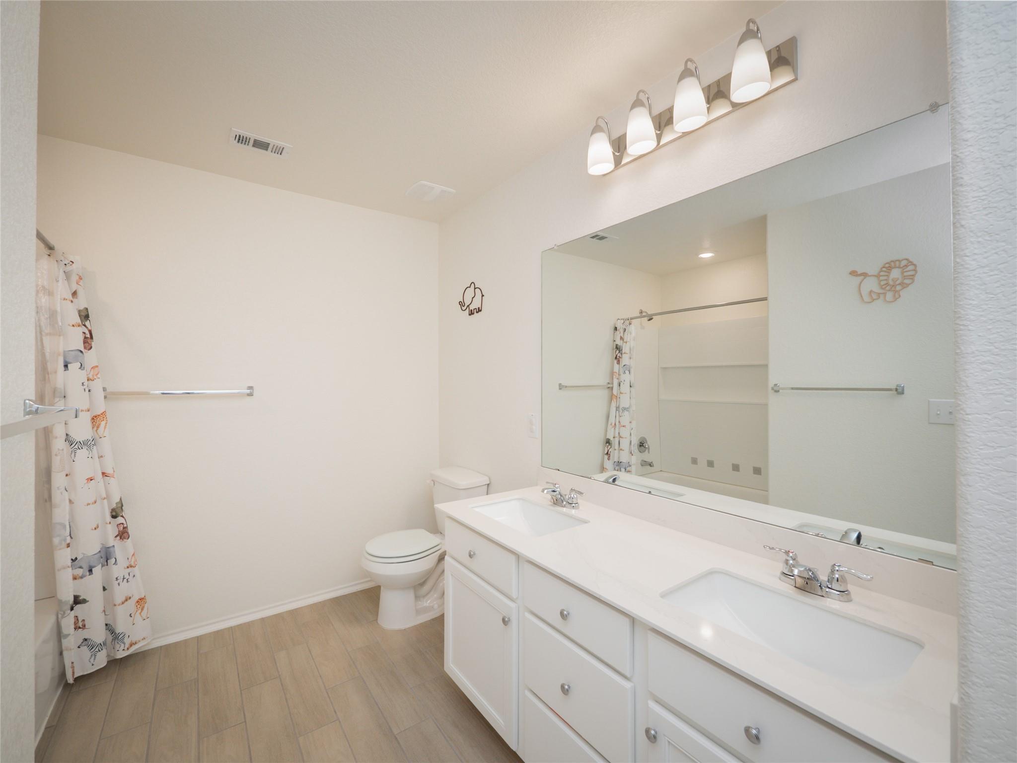 6313 Carriage Pines Dr, Del Valle, TX 78617