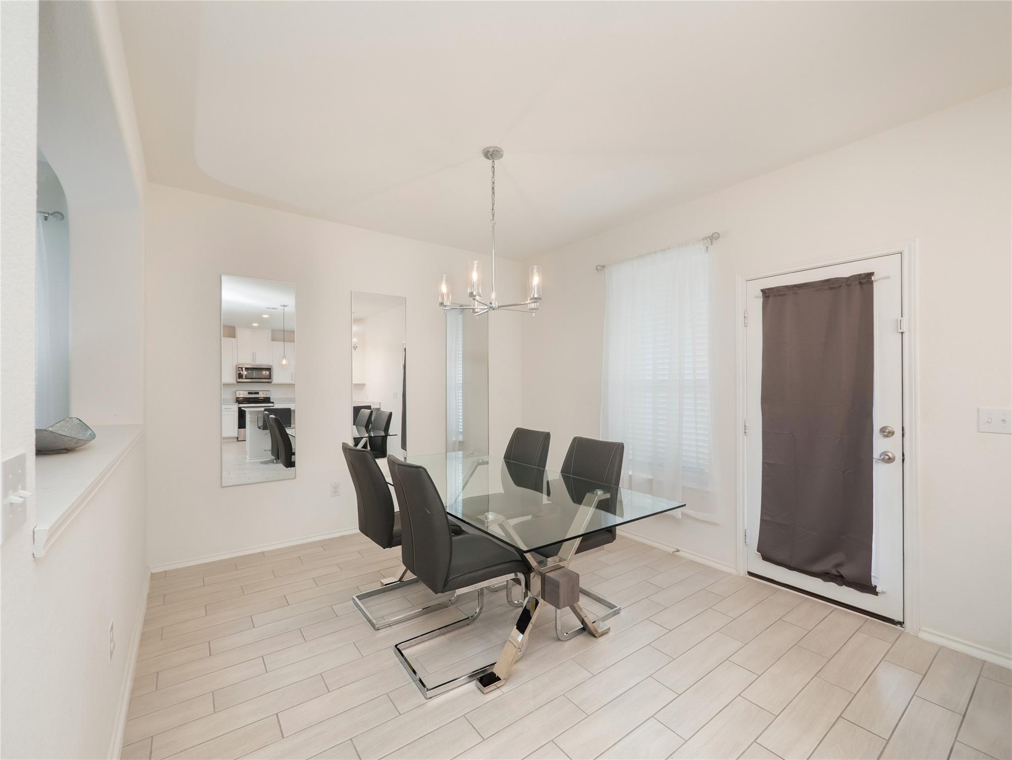 6313 Carriage Pines Dr, Del Valle, TX 78617