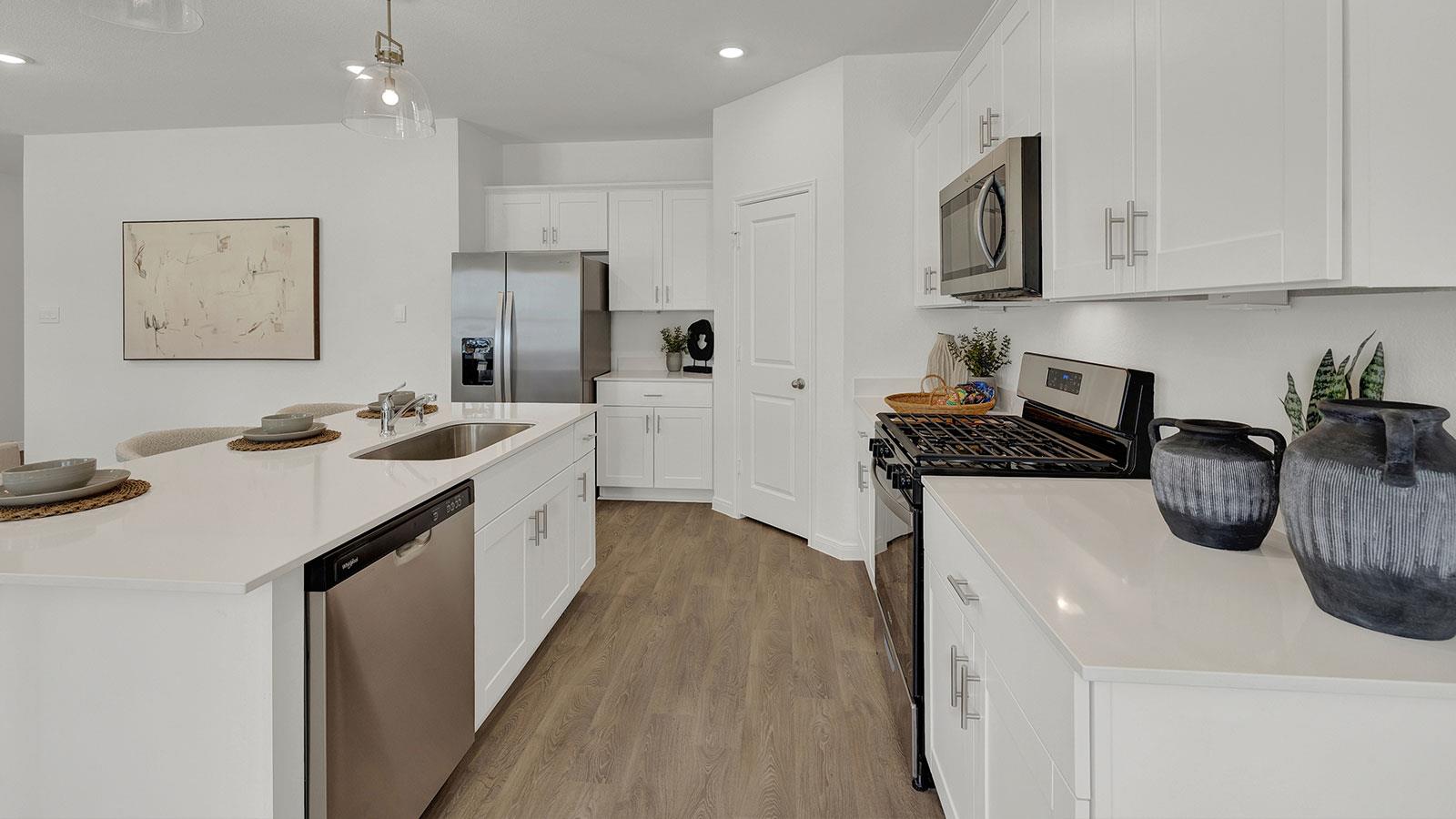 246 SHENANDOAH Dr, Kyle, TX 78640