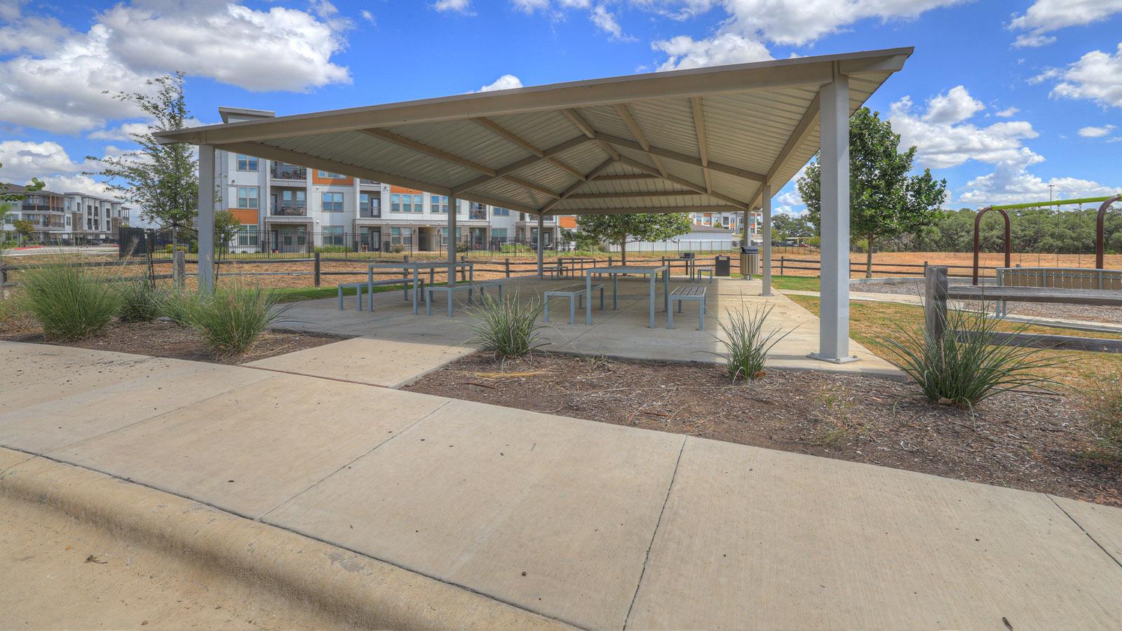 246 SHENANDOAH Dr, Kyle, TX 78640