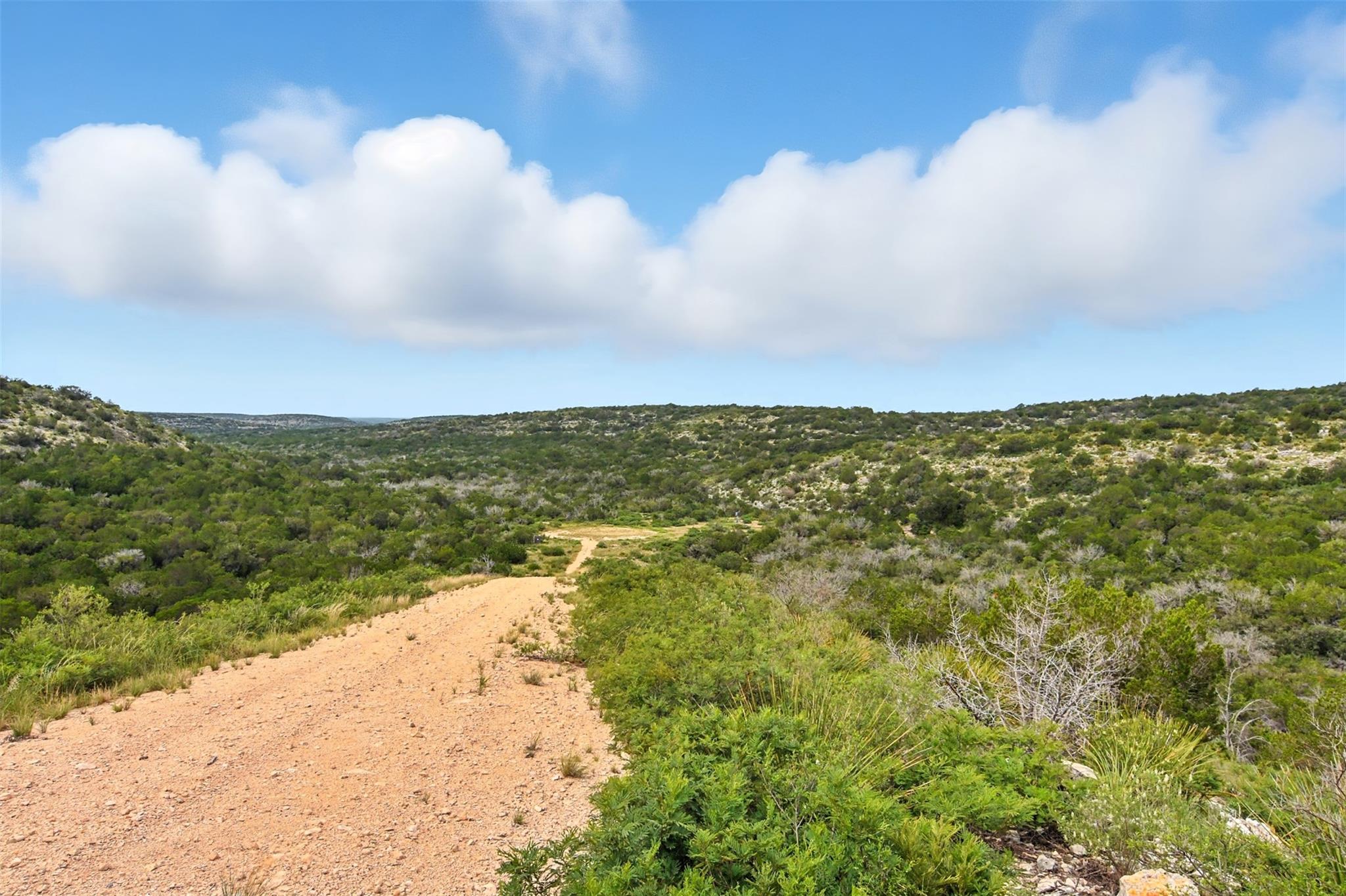 1922 SD 65071, Rocksprings, TX 78880