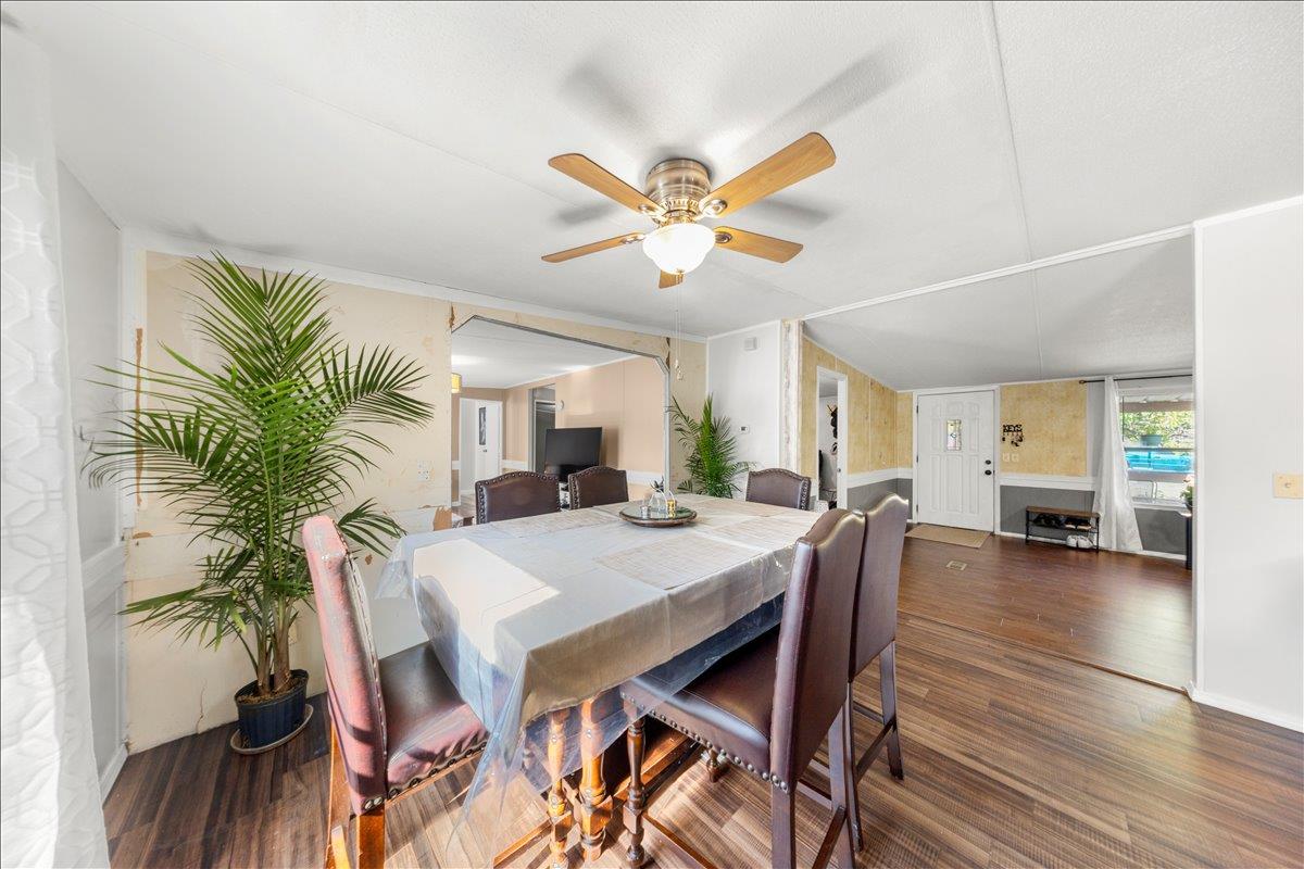 114 Dove Ln, Kyle, TX 78640