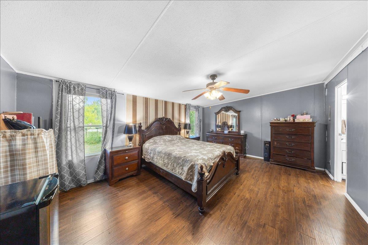 114 Dove Ln, Kyle, TX 78640