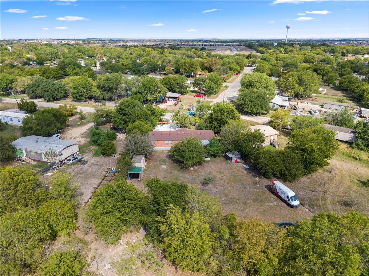 114 Dove Ln, Kyle, TX 78640