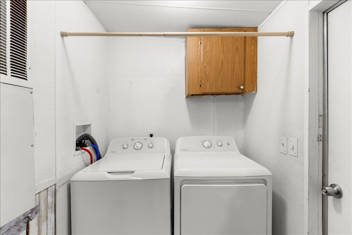 114 Dove Ln, Kyle, TX 78640