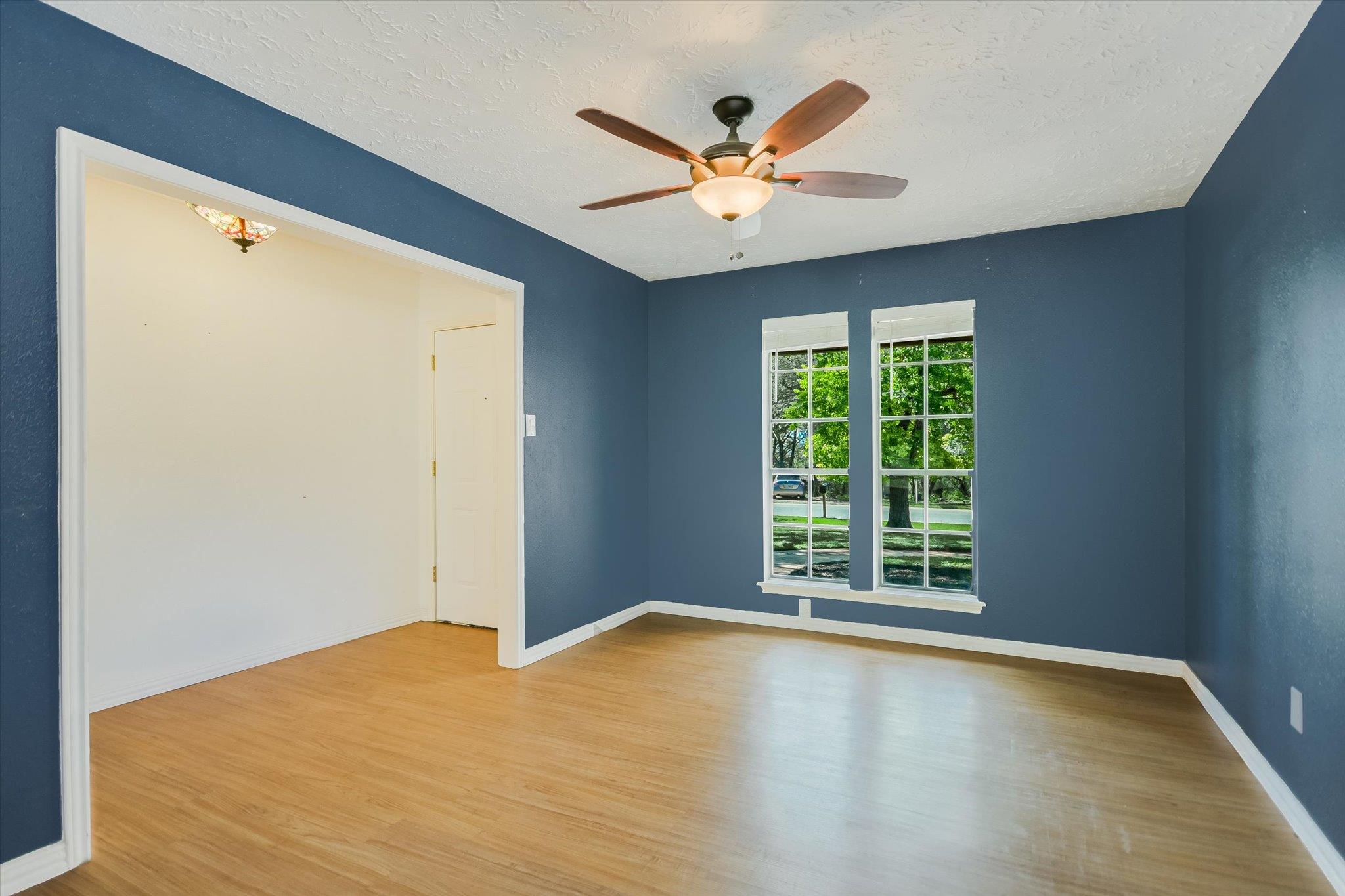 85 BROOKHOLLOW Dr, Wimberley, TX 78676