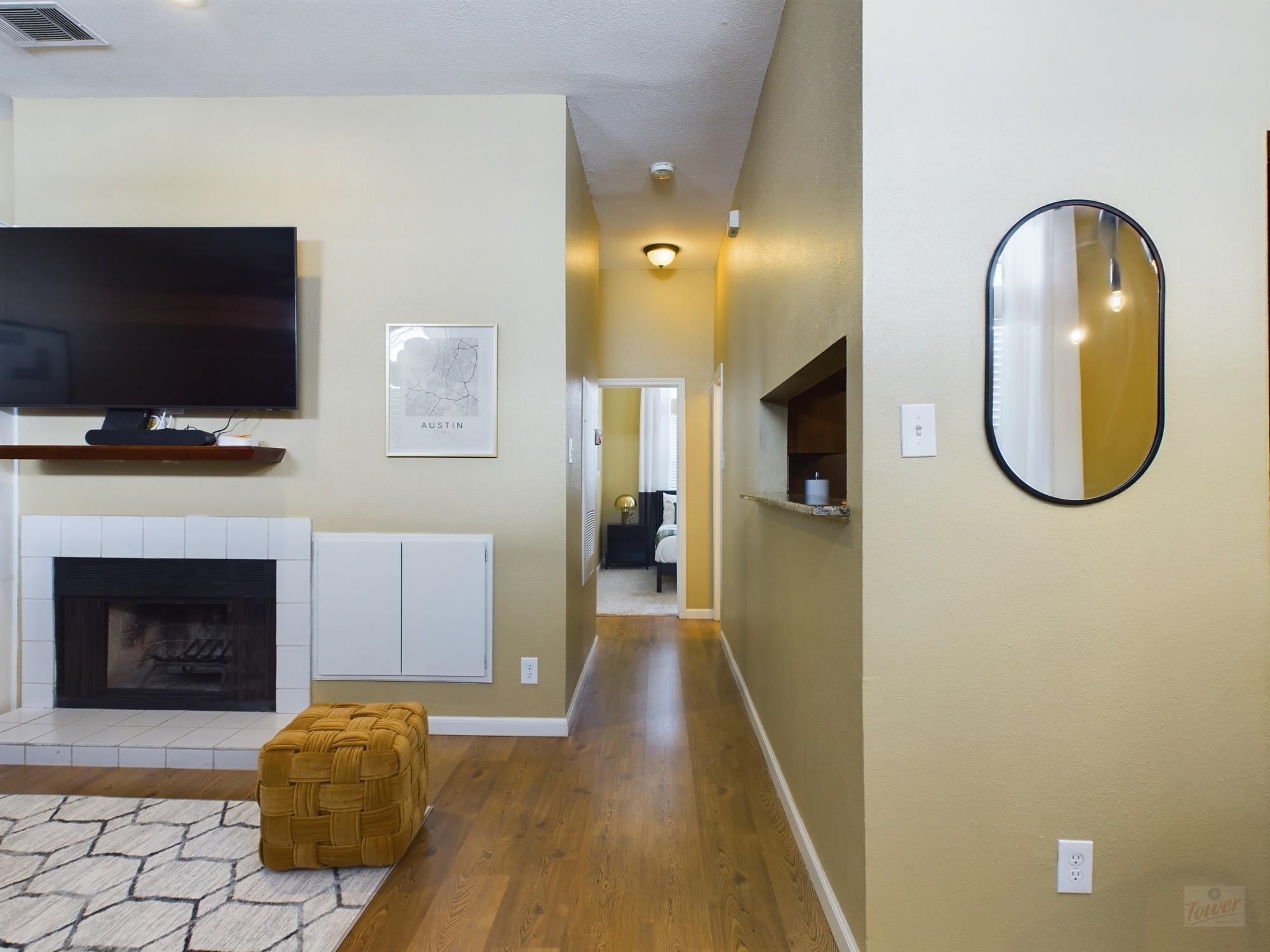 2811 Rio Grande St # 204, Austin, TX 78705