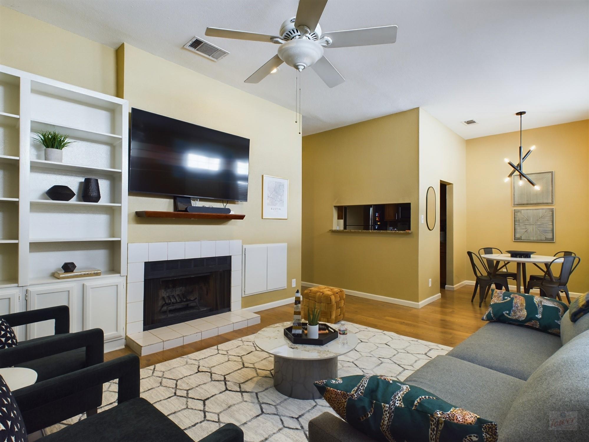 2811 Rio Grande St # 204, Austin, TX 78705