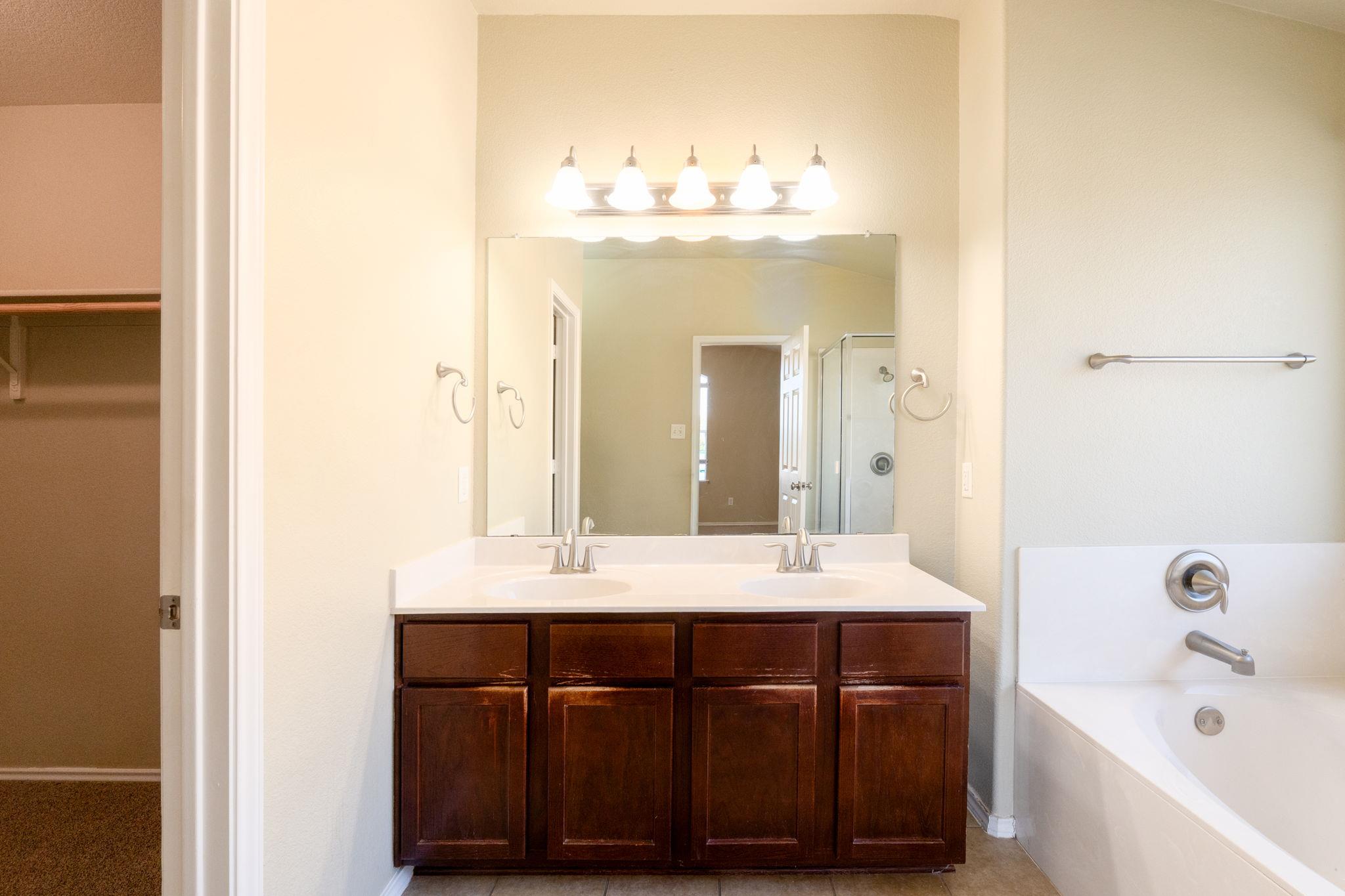 2001 Isabelle Dr, Copperas Cove, TX 76522