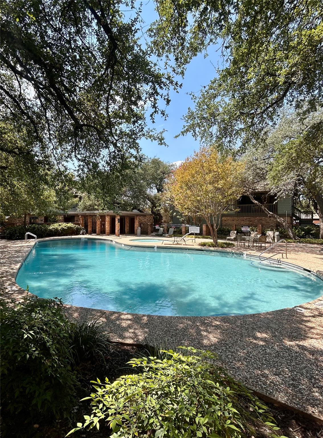 7122 Wood Hollow Dr # 52, Austin, TX 78731