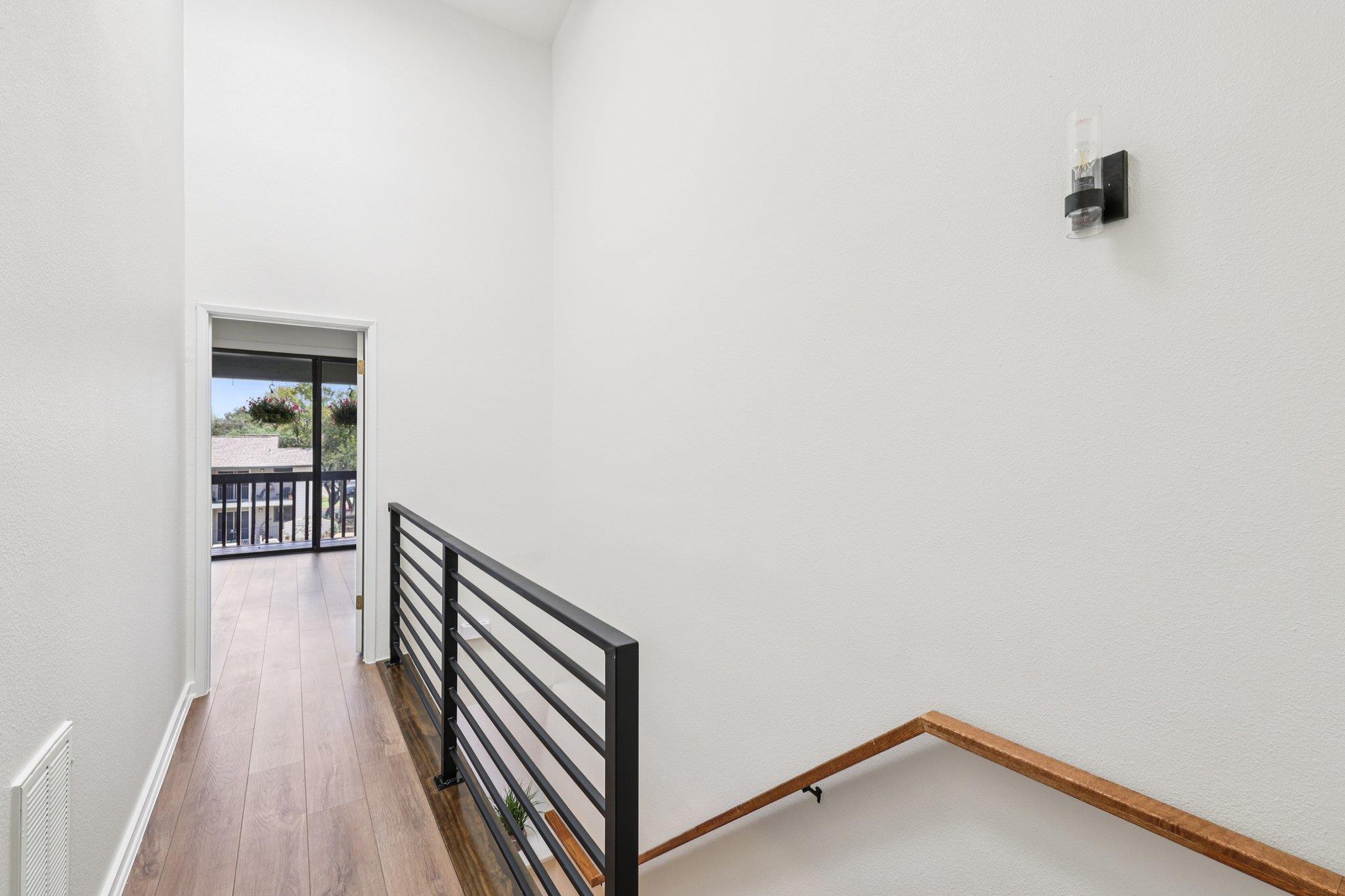 7122 Wood Hollow Dr # 52, Austin, TX 78731