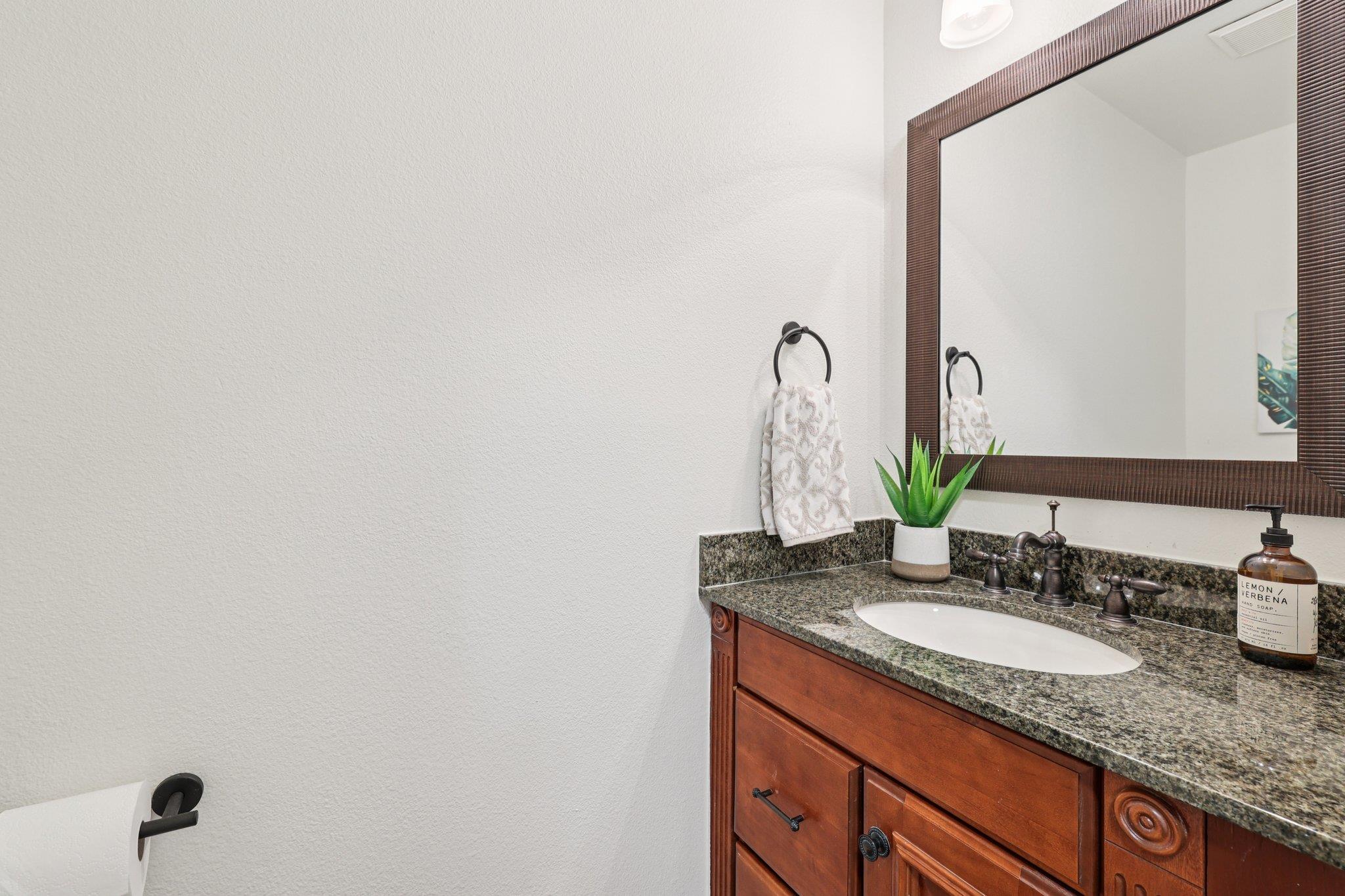 7122 Wood Hollow Dr # 52, Austin, TX 78731