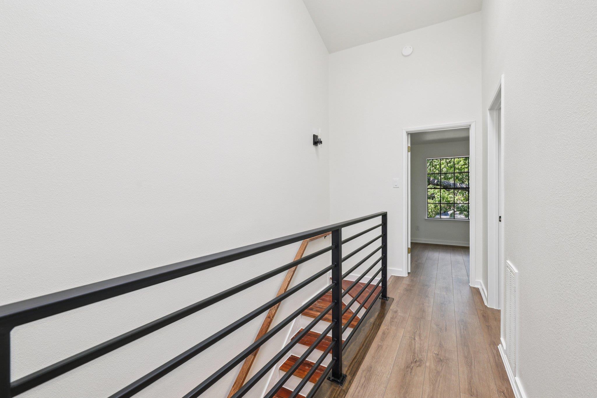 7122 Wood Hollow Dr # 52, Austin, TX 78731