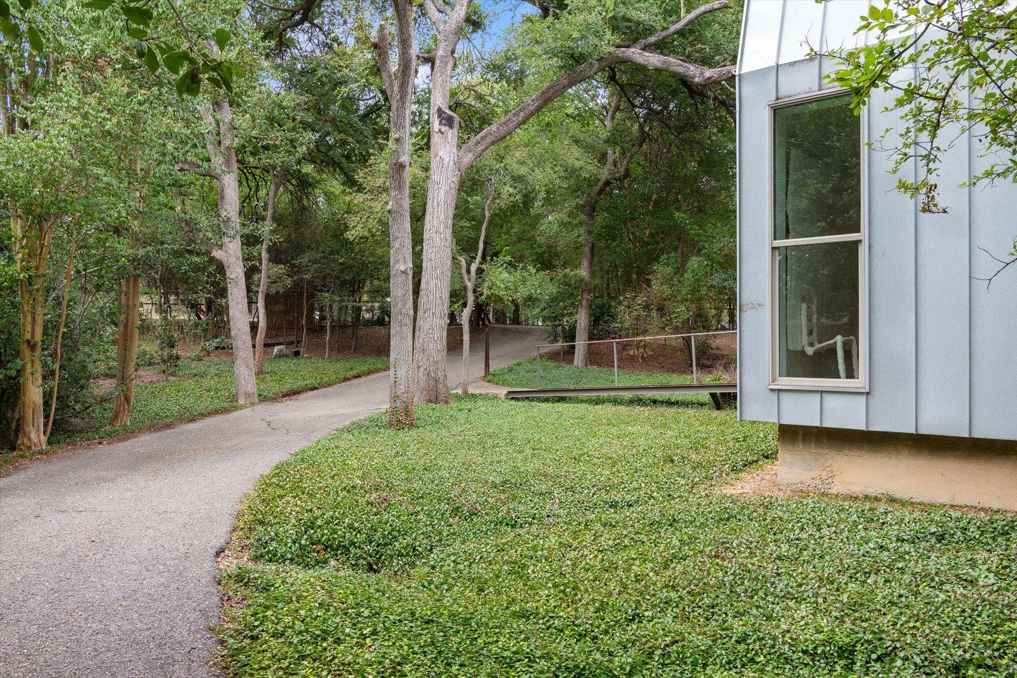 708 Snyder Hill Dr, San Marcos, TX 78666