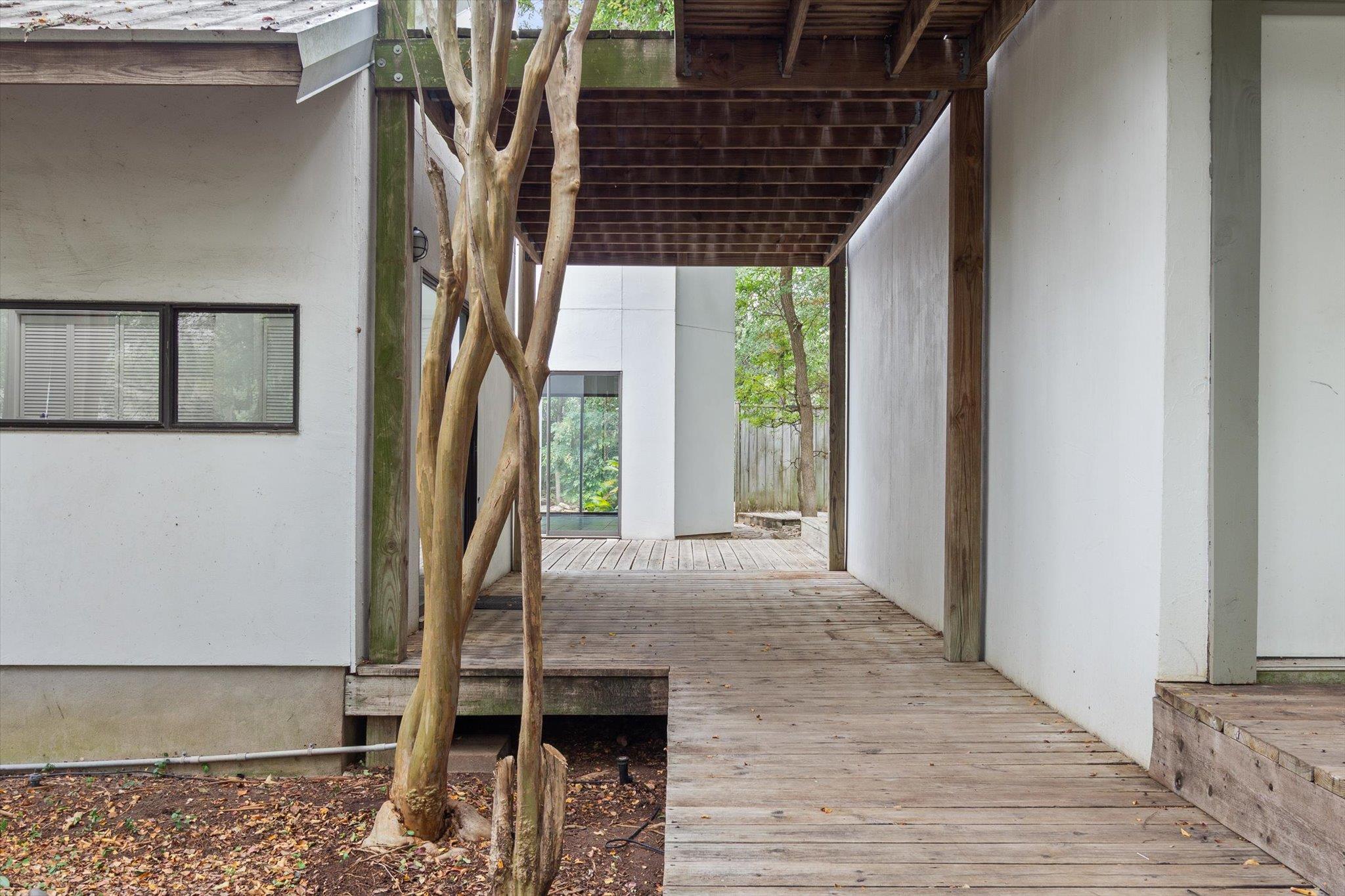 708 Snyder Hill Dr, San Marcos, TX 78666