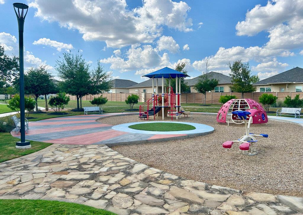 5005 Winsbury Dr, Georgetown, TX 78626