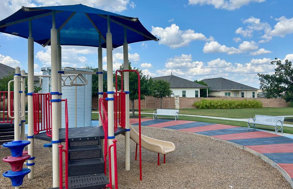 5005 Winsbury Dr, Georgetown, TX 78626