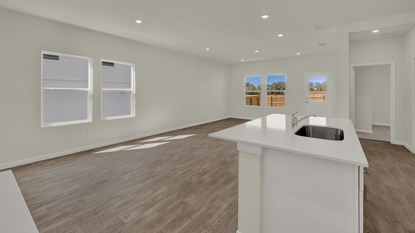 236 SHENANDOAH Dr, Kyle, TX 78640