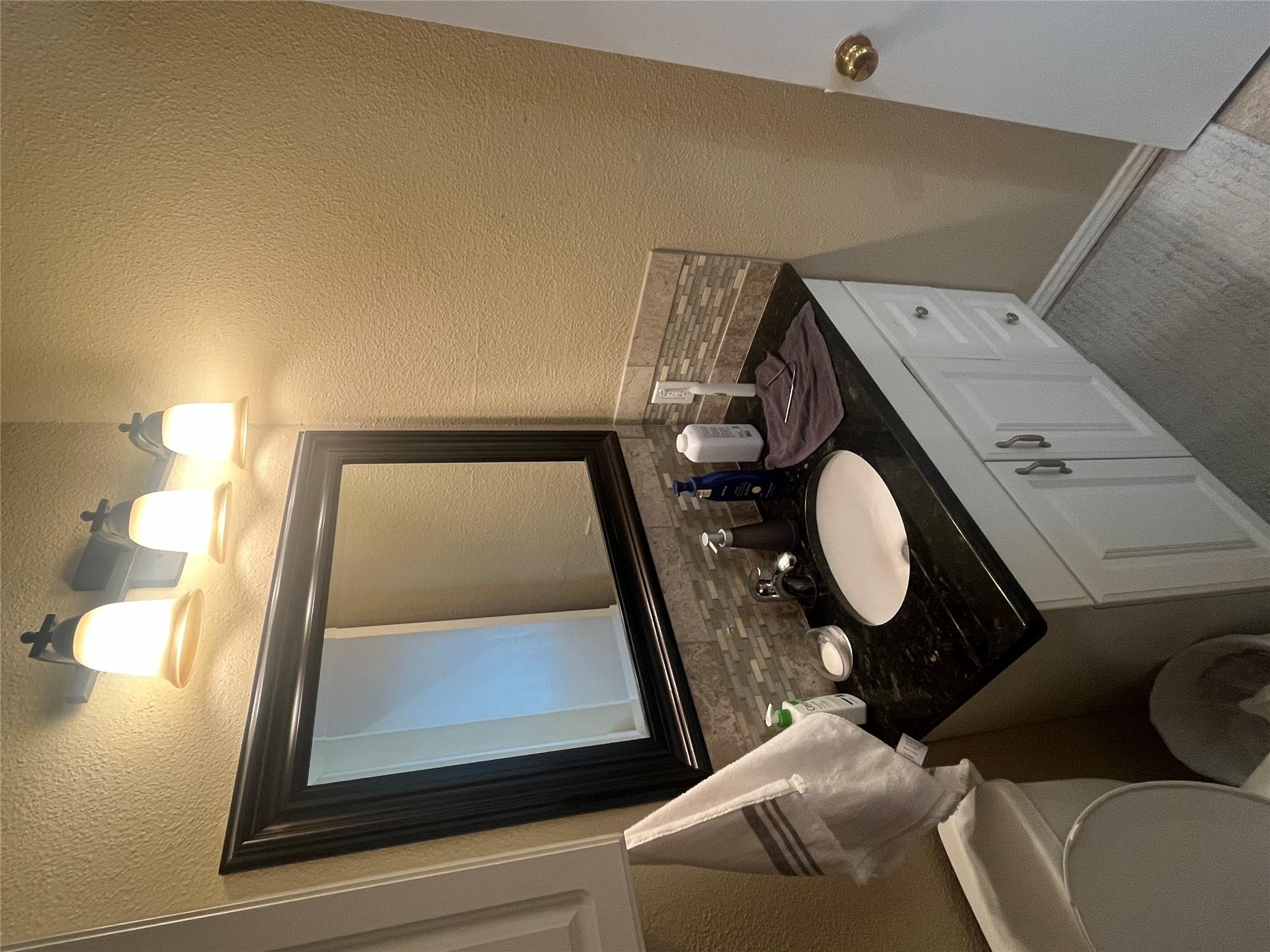 712 21St St W # 201, Austin, TX 78705