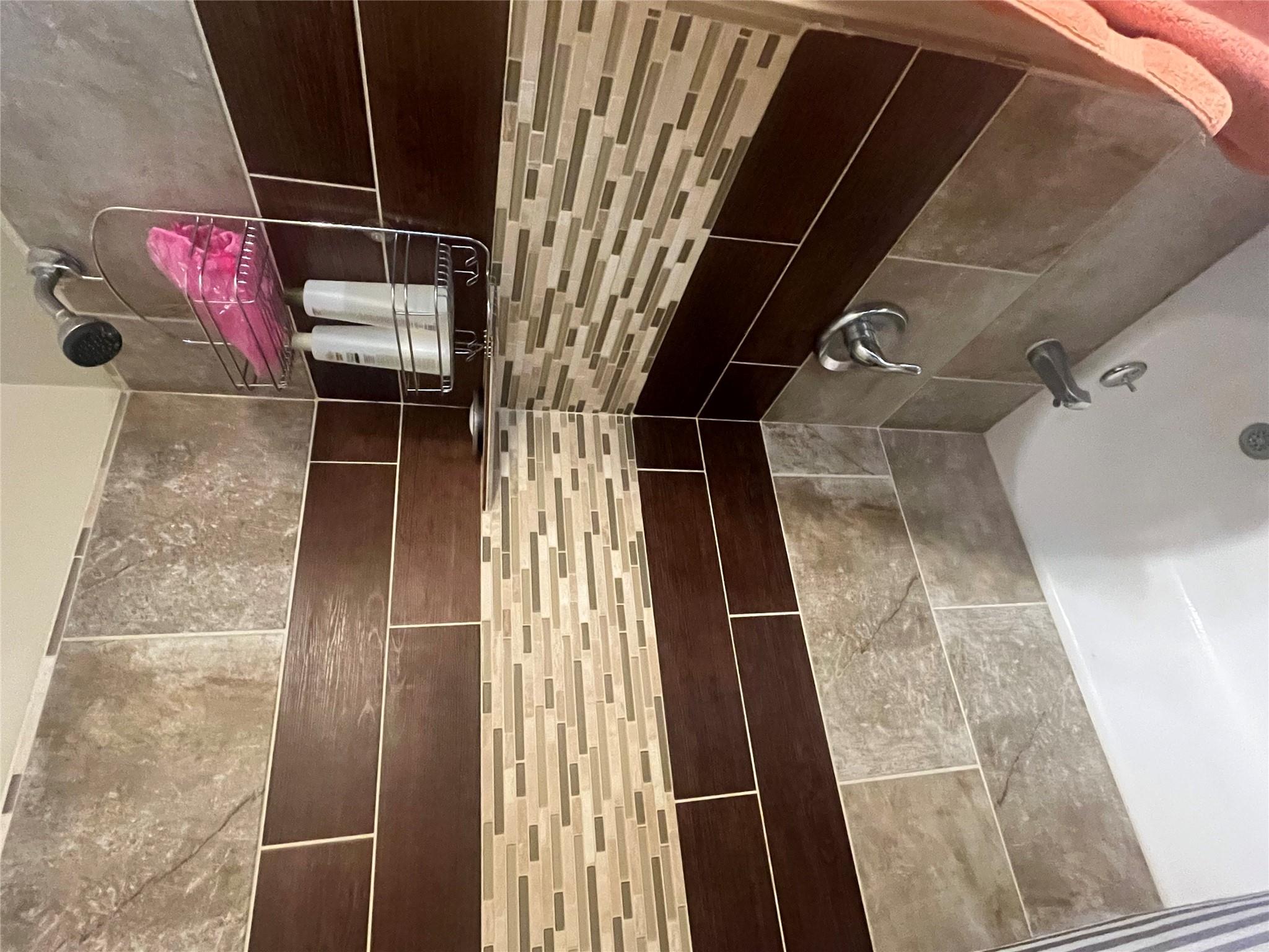 712 21St St W # 201, Austin, TX 78705