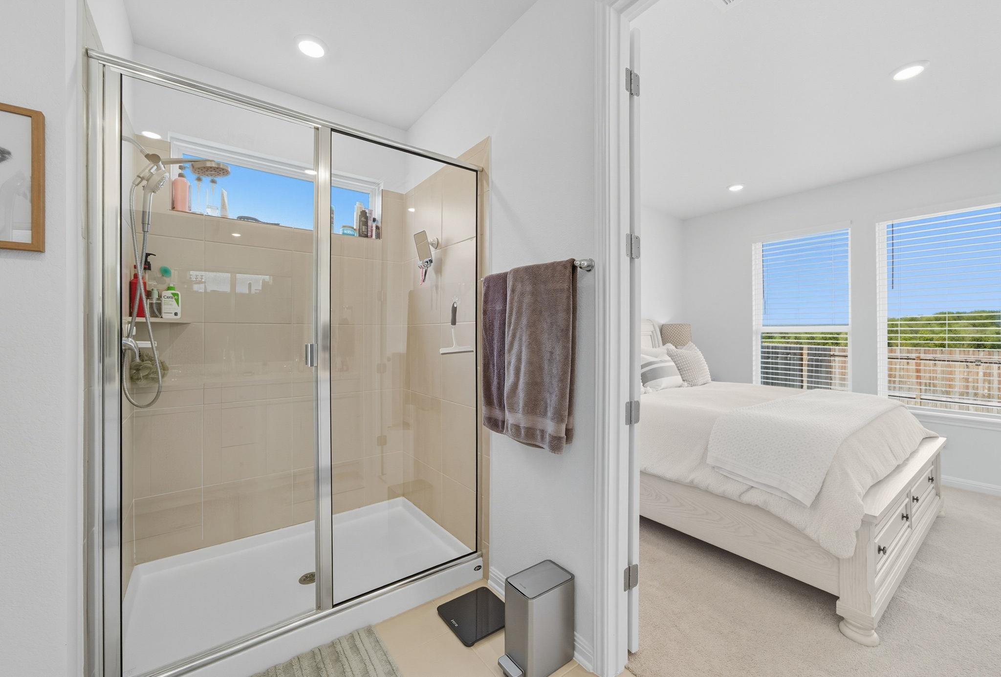 6808 Quiet Stream Way, Buda, TX 78610