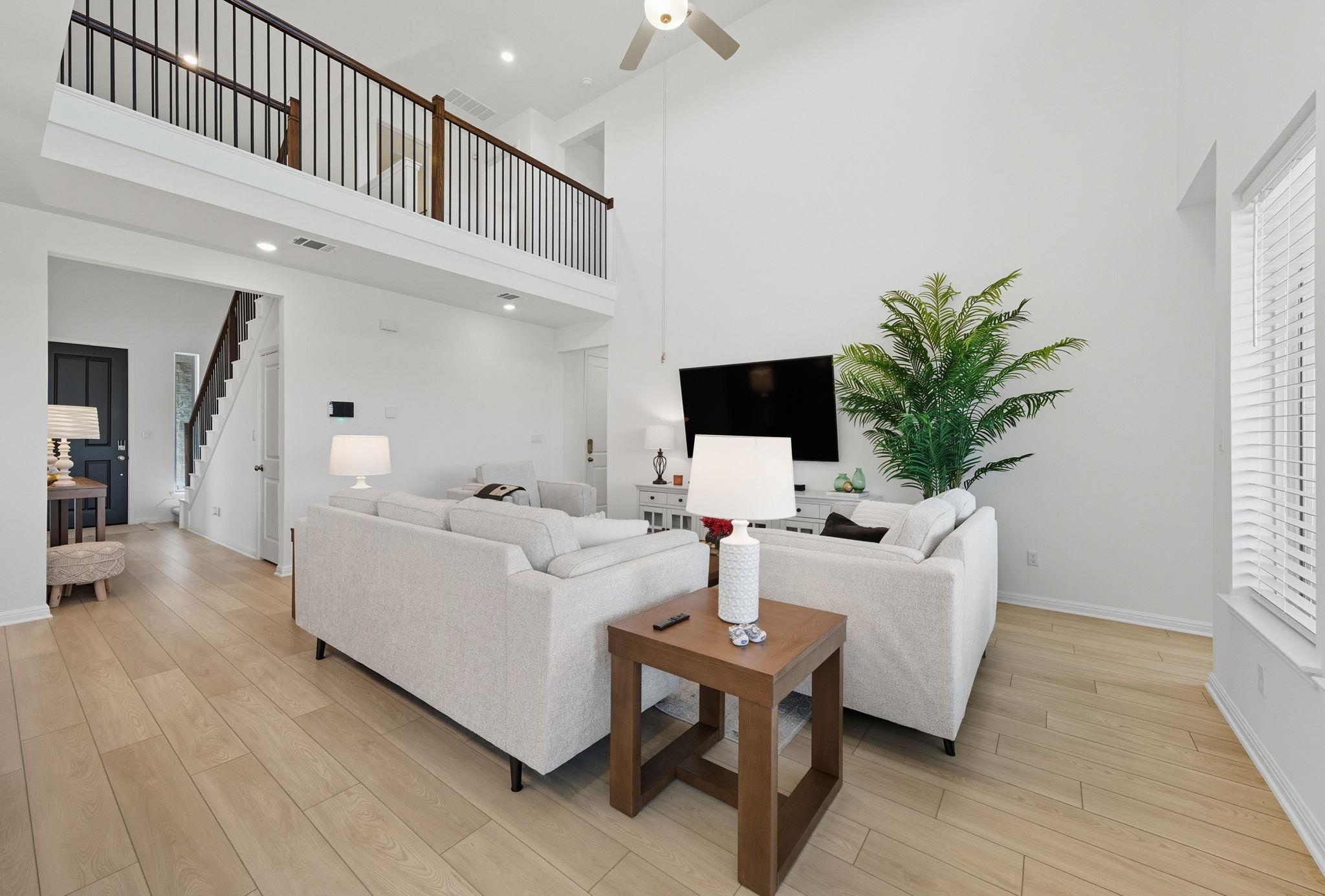 6808 Quiet Stream Way, Buda, TX 78610