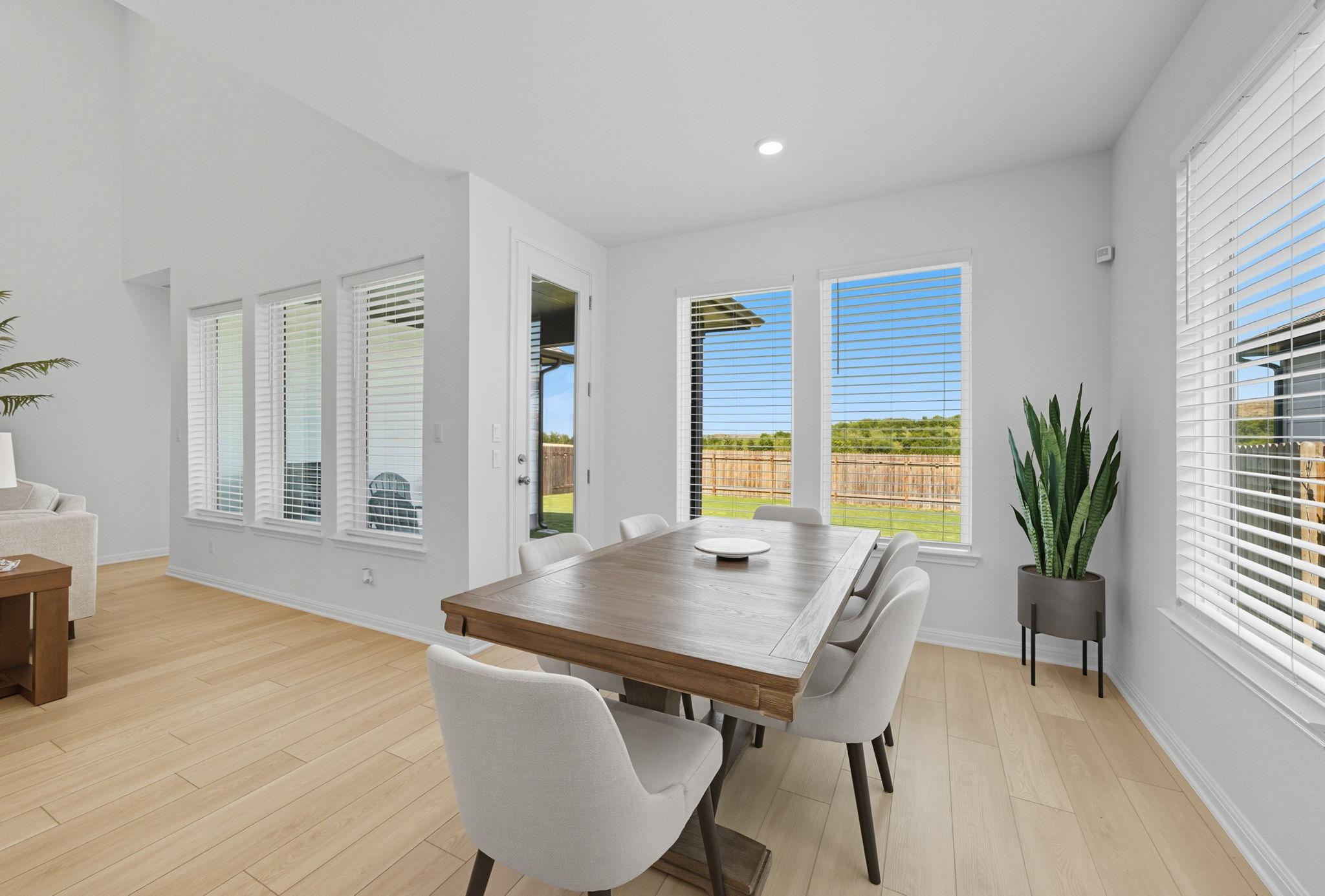 6808 Quiet Stream Way, Buda, TX 78610