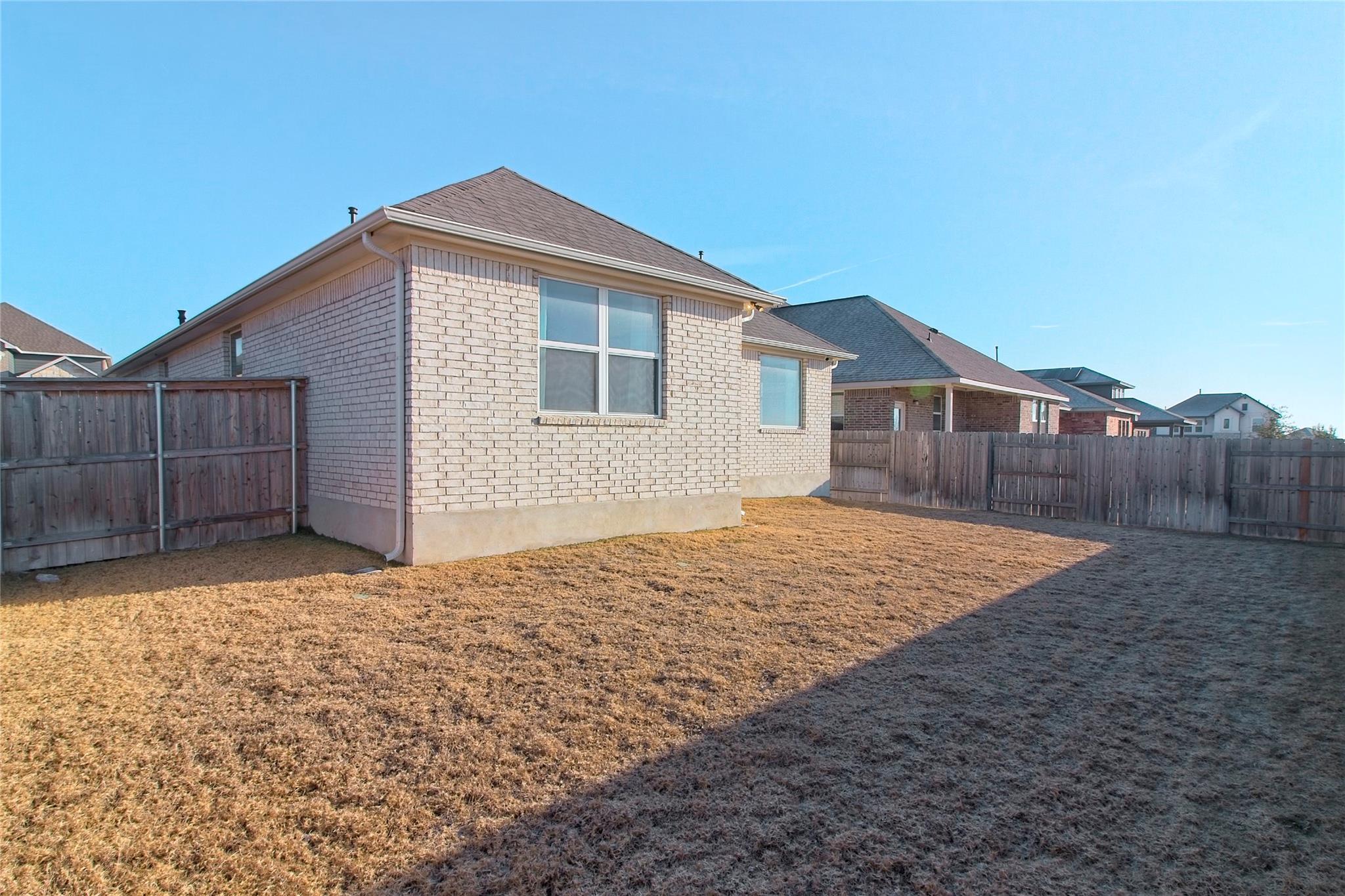 113 Rocking R Ct, Georgetown, TX 78633