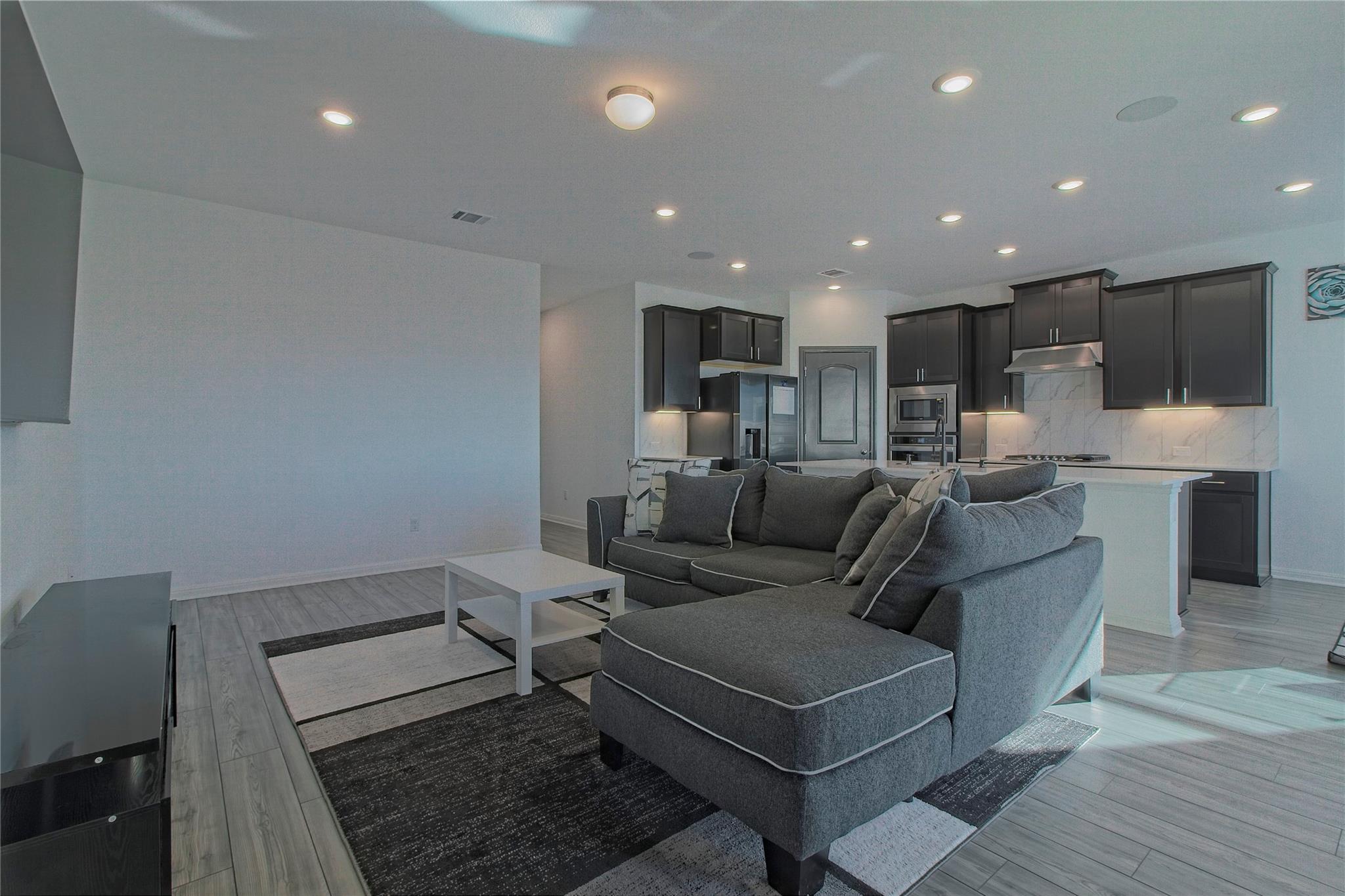 113 Rocking R Ct, Georgetown, TX 78633