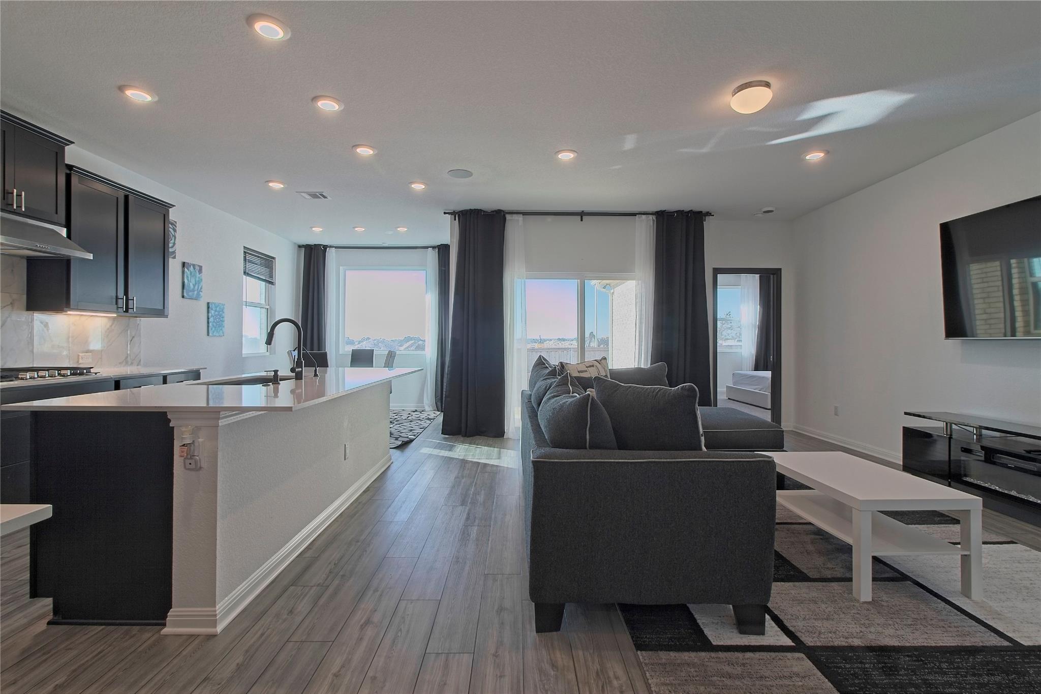 113 Rocking R Ct, Georgetown, TX 78633