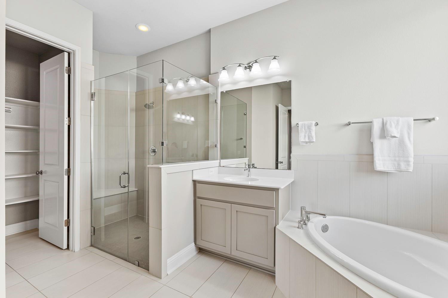 5000 Mandevilla Dr, Austin, TX 78739