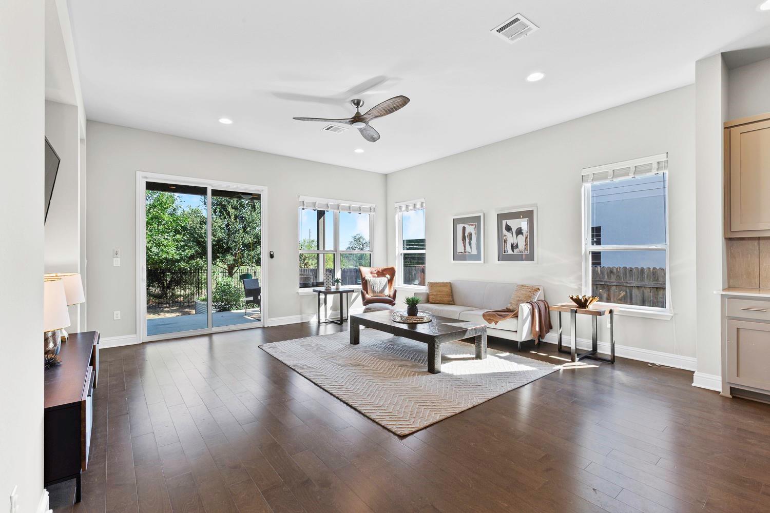 5000 Mandevilla Dr, Austin, TX 78739