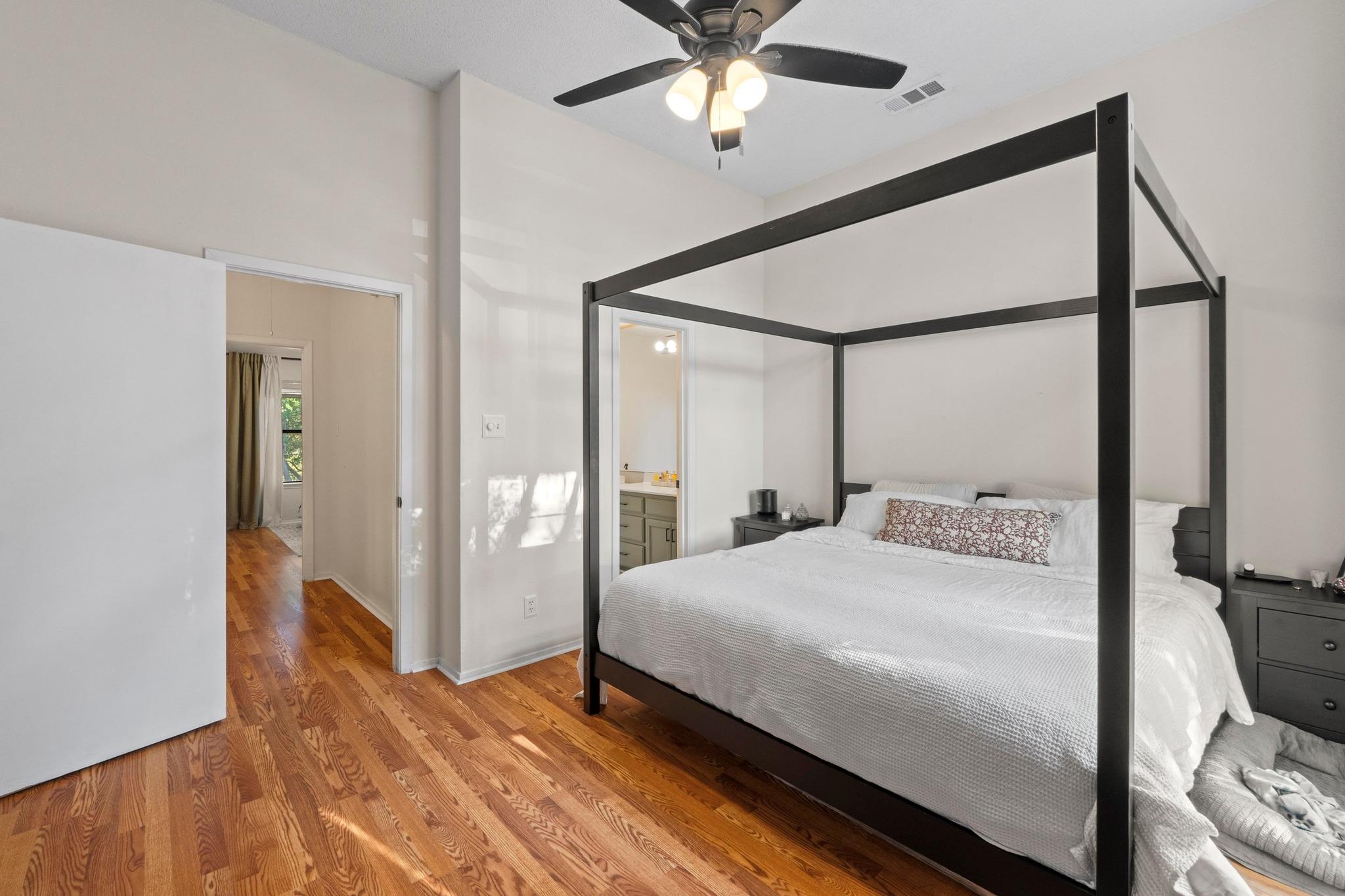 3801 Menchaca Rd # 5, Austin, TX 78704