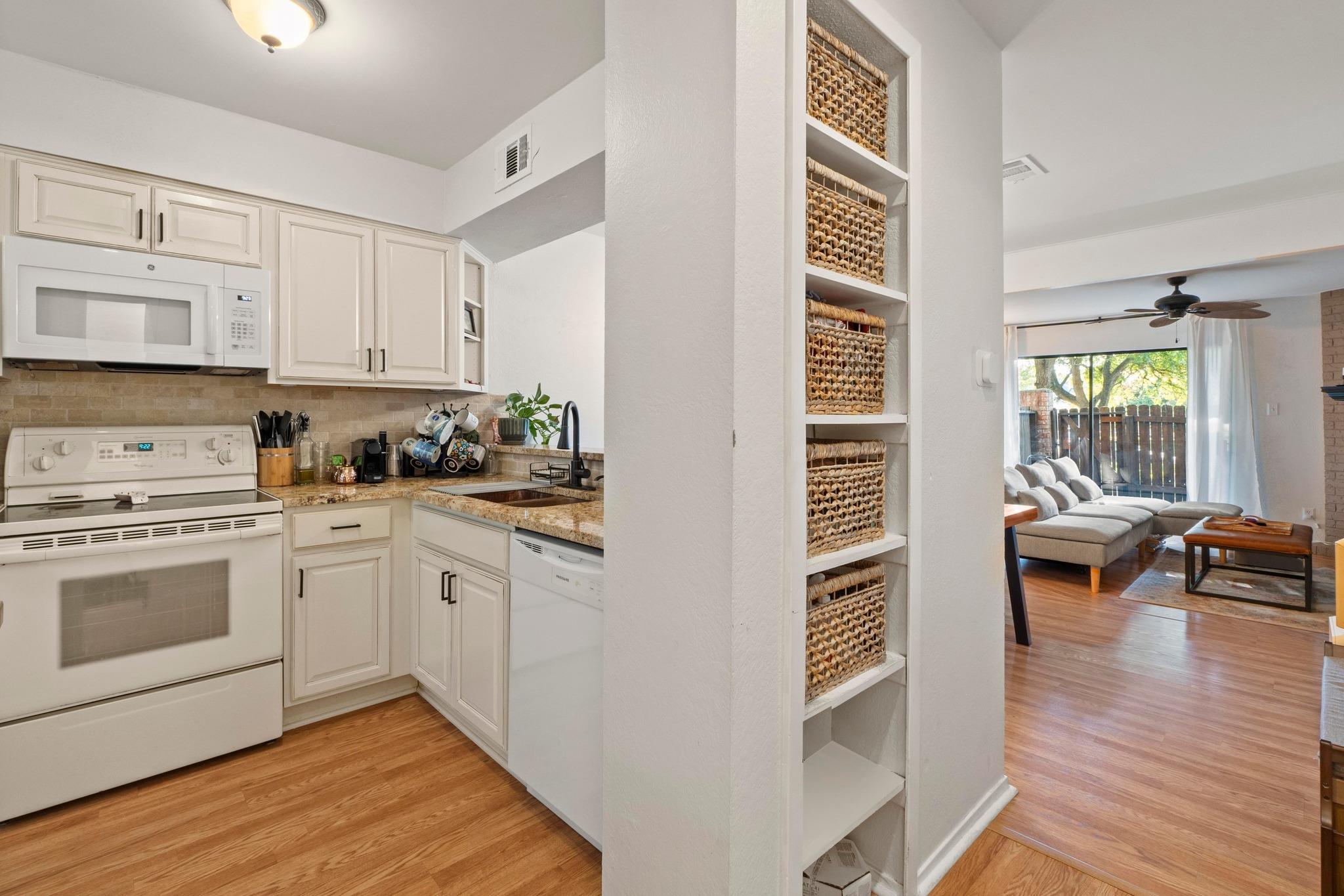 3801 Menchaca Rd # 5, Austin, TX 78704