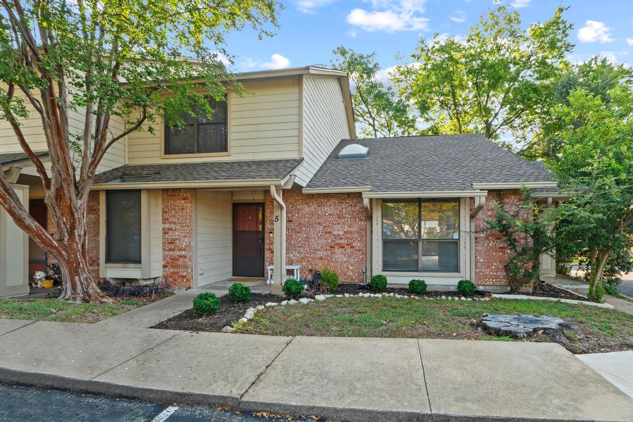 3801 Menchaca Rd # 5, Austin, TX 78704