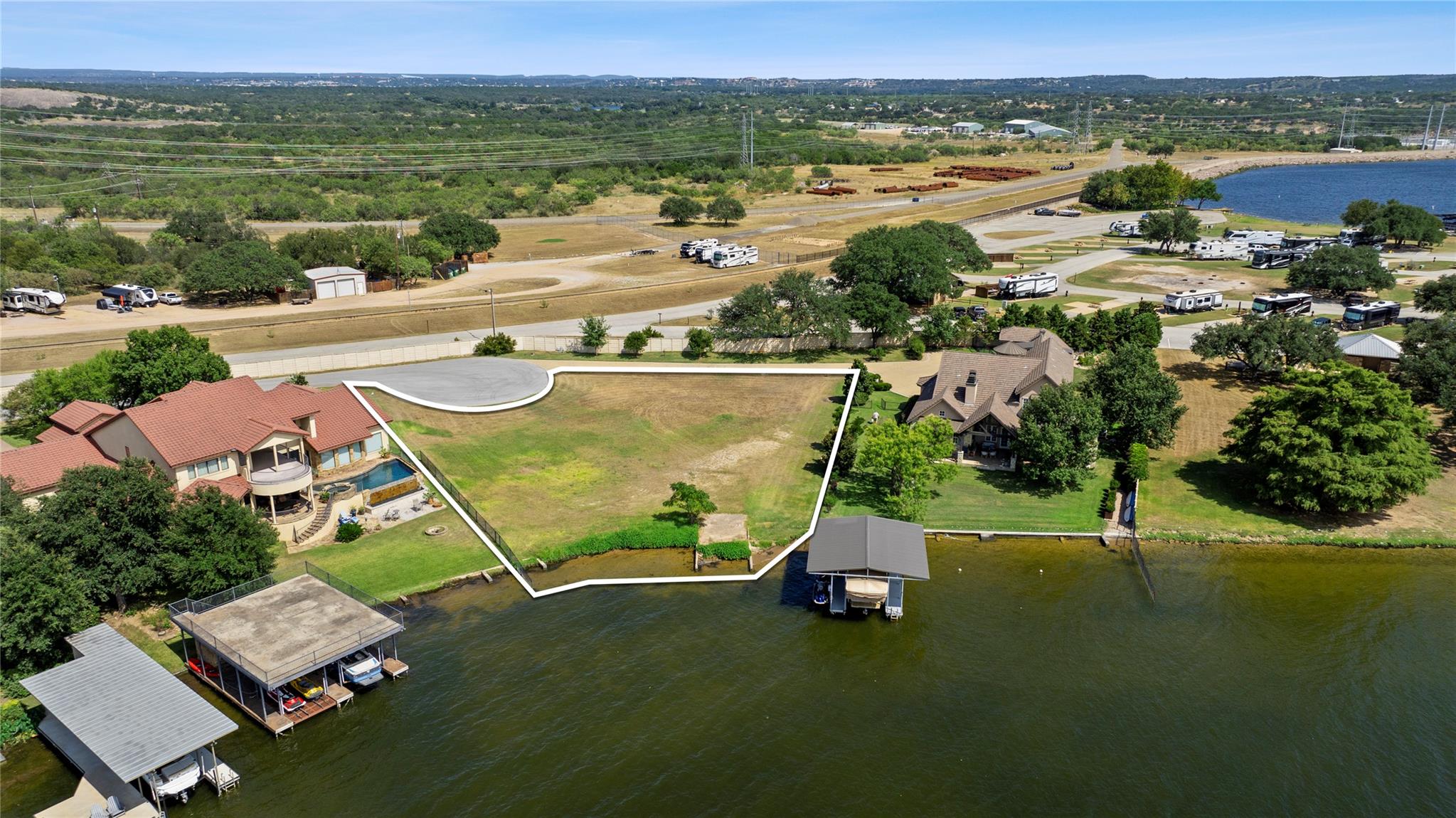 207 Wilderness Dr E, Marble Falls, TX 78654