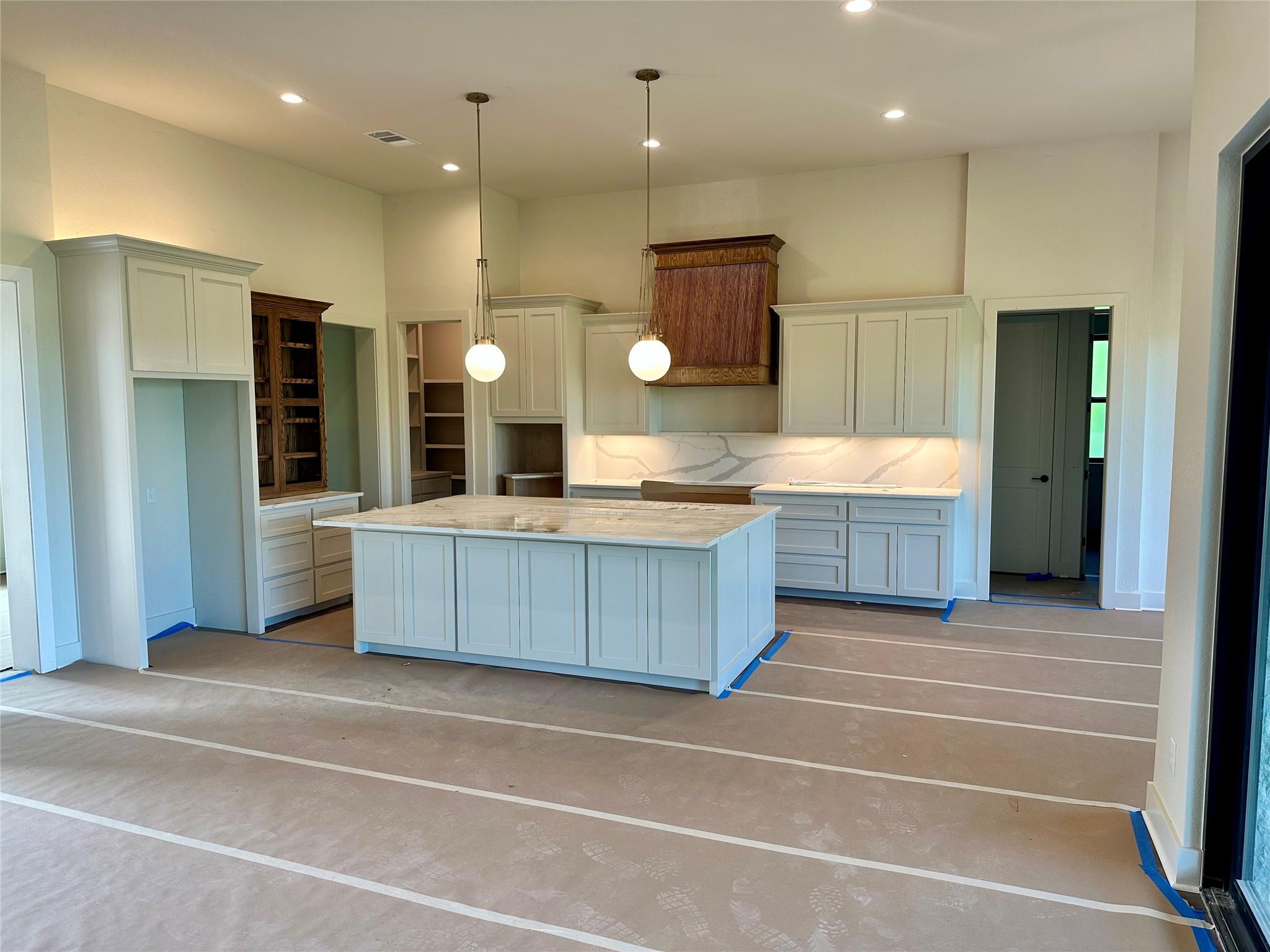 112 Winchester, Horseshoe Bay, TX 78657