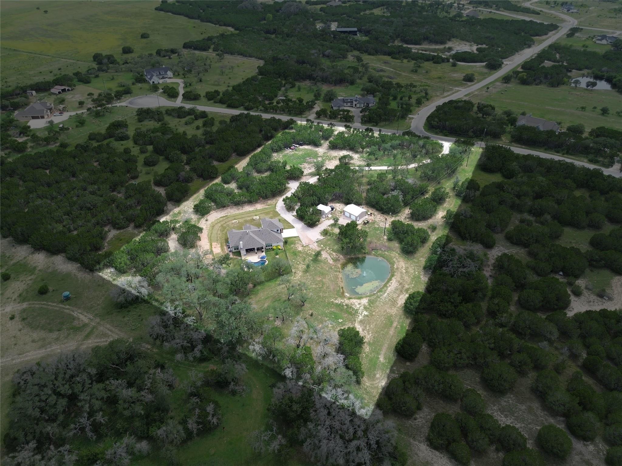 201 Brothers Ln, Burnet, TX 78611