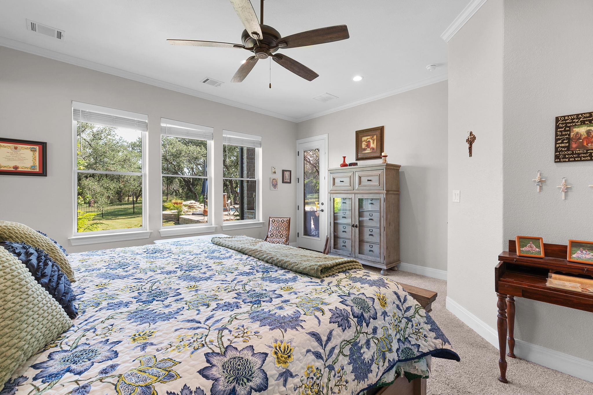 201 Brothers Ln, Burnet, TX 78611